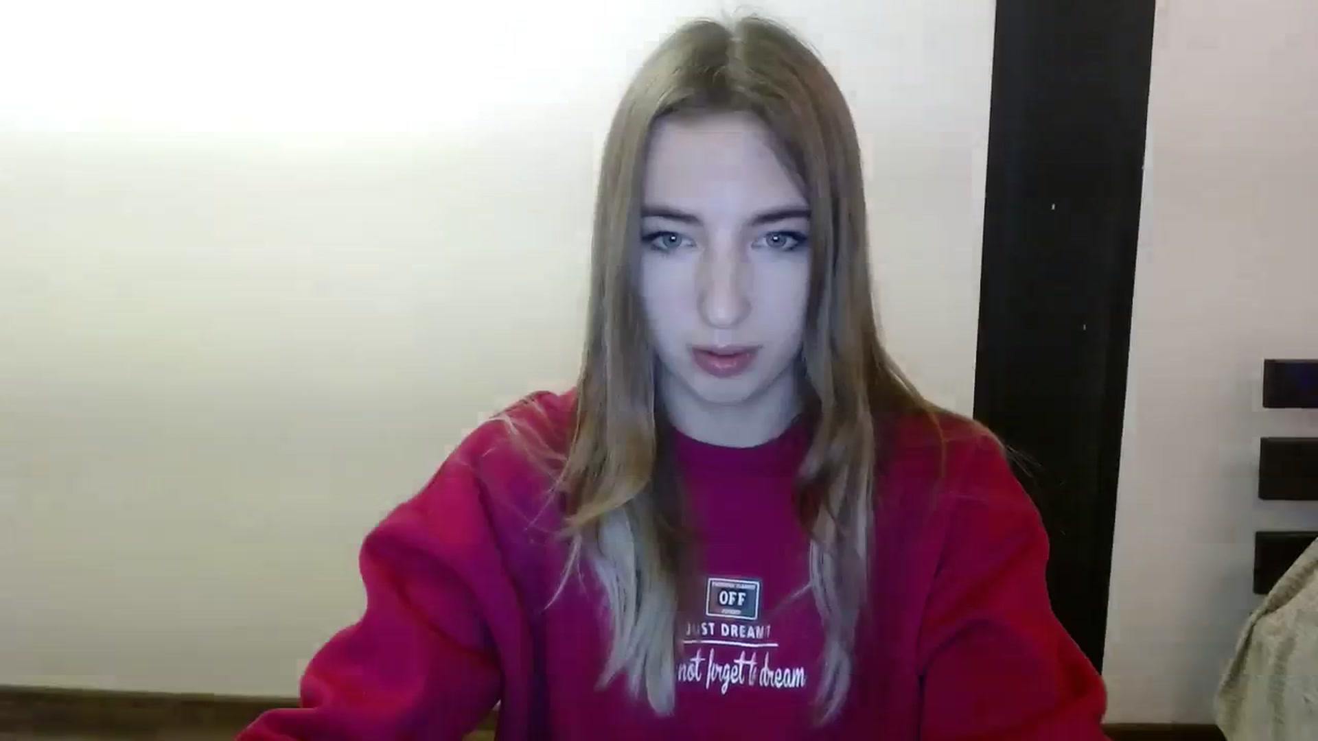 Gallery image thumbnail from Skyyyy's myfreecams stream on, 03/13/2024, 19:58 image 17 of 20