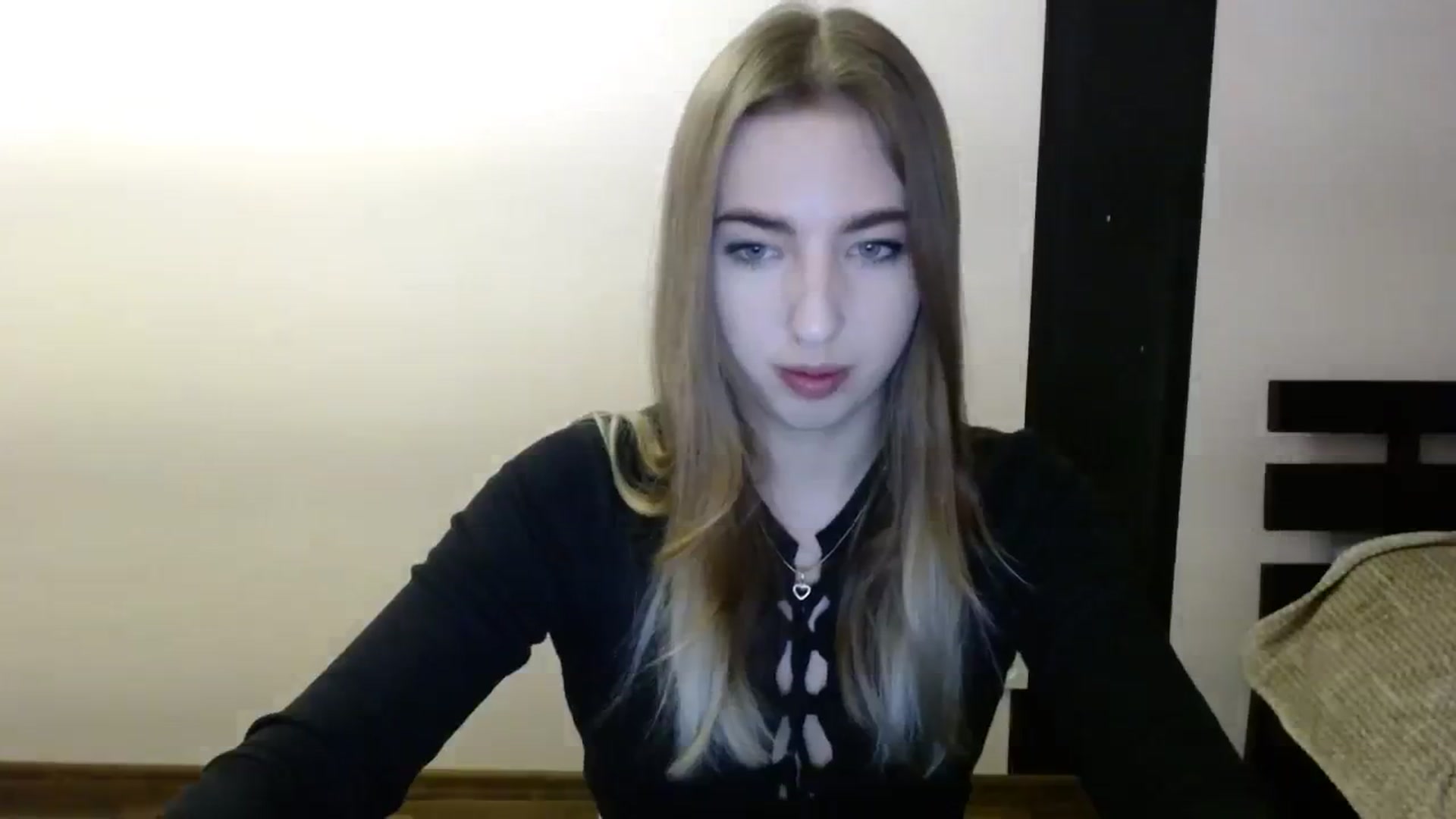Gallery image thumbnail from Skyyyy's myfreecams stream on, 03/15/2024, 16:46 image 8 of 20