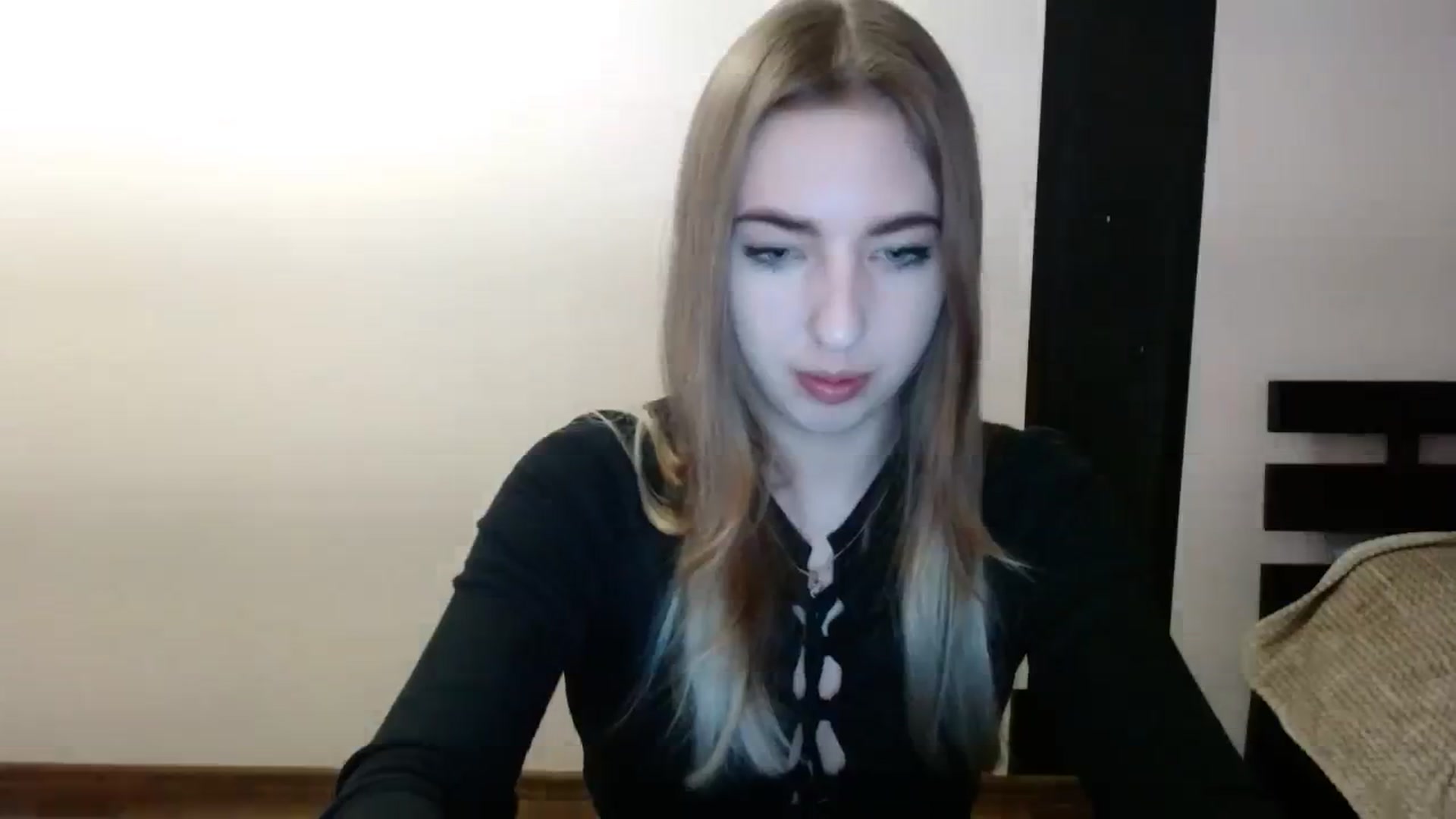 Gallery image thumbnail from Skyyyy's myfreecams stream on, 03/15/2024, 16:46 image 14 of 20