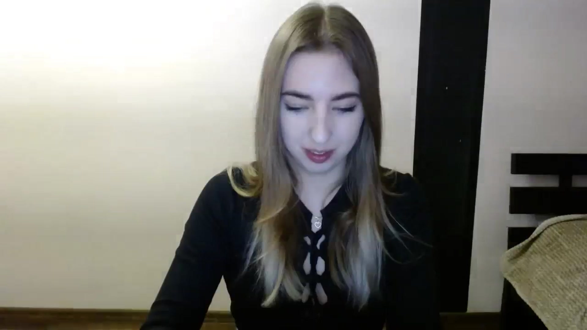 Gallery image thumbnail from Skyyyy's myfreecams stream on, 03/15/2024, 16:46 image 2 of 20