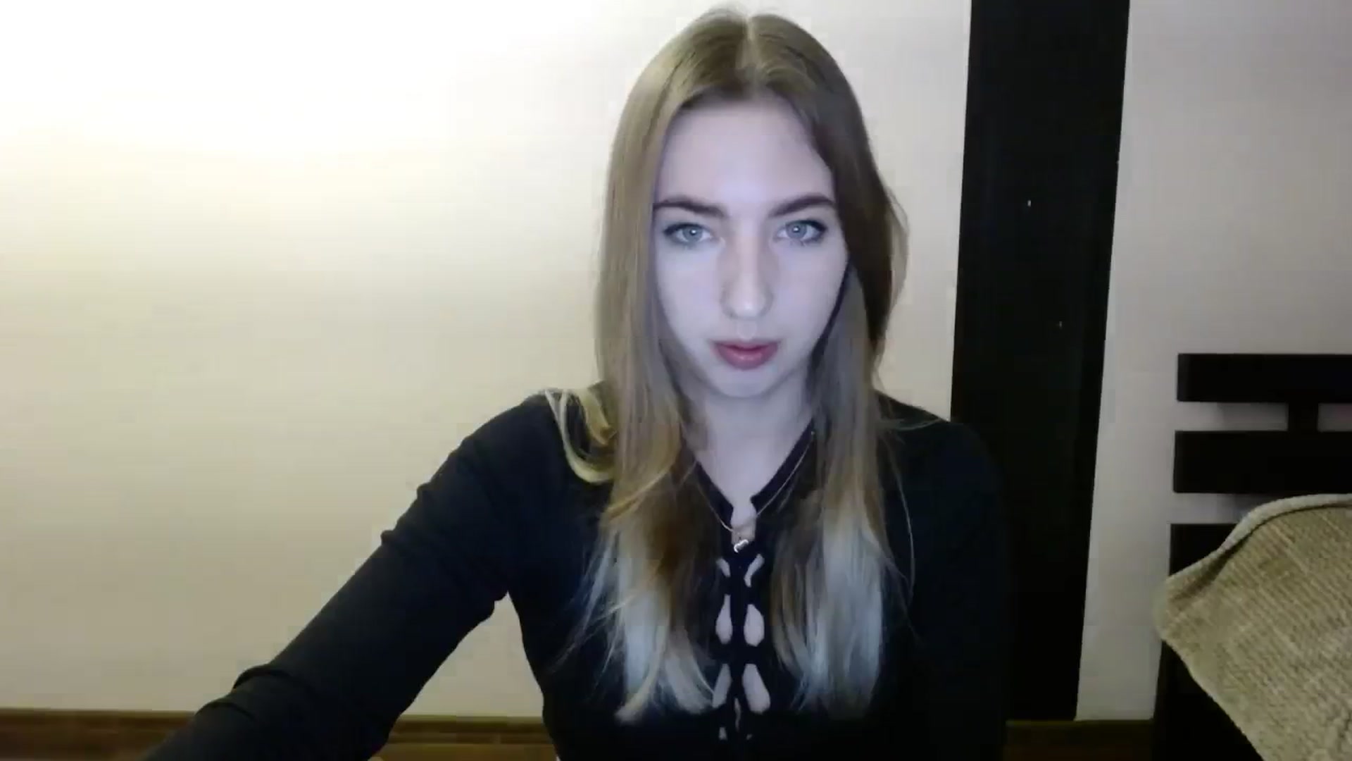 Gallery image thumbnail from Skyyyy's myfreecams stream on, 03/15/2024, 16:46 image 9 of 20