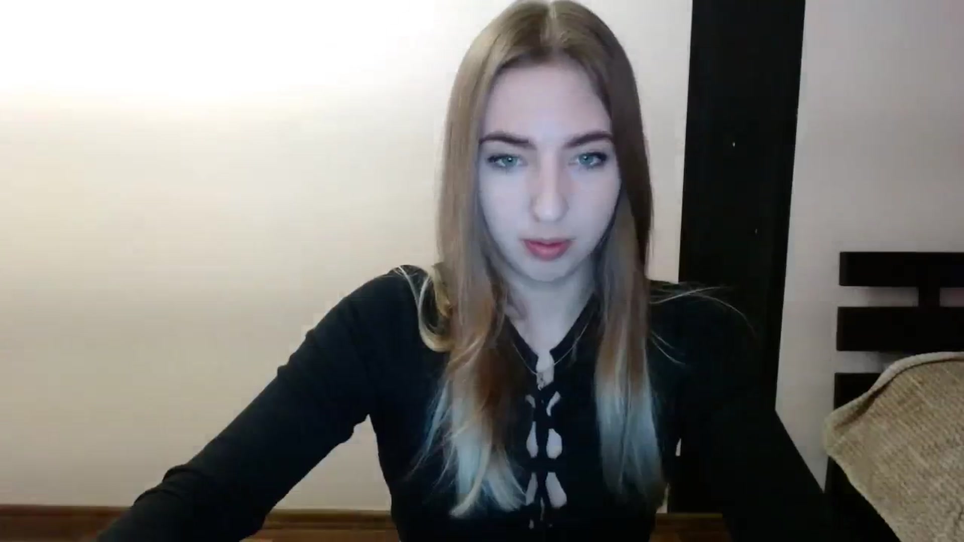 Gallery image thumbnail from Skyyyy's myfreecams stream on, 03/15/2024, 16:46 image 15 of 20