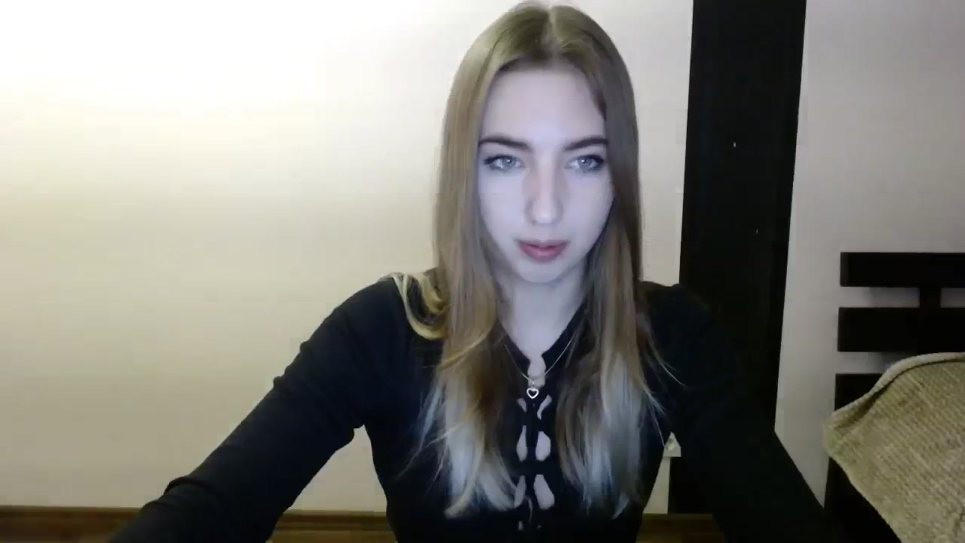 Gallery image thumbnail from Skyyyy's myfreecams stream on, 03/15/2024, 16:46 image 7 of 20