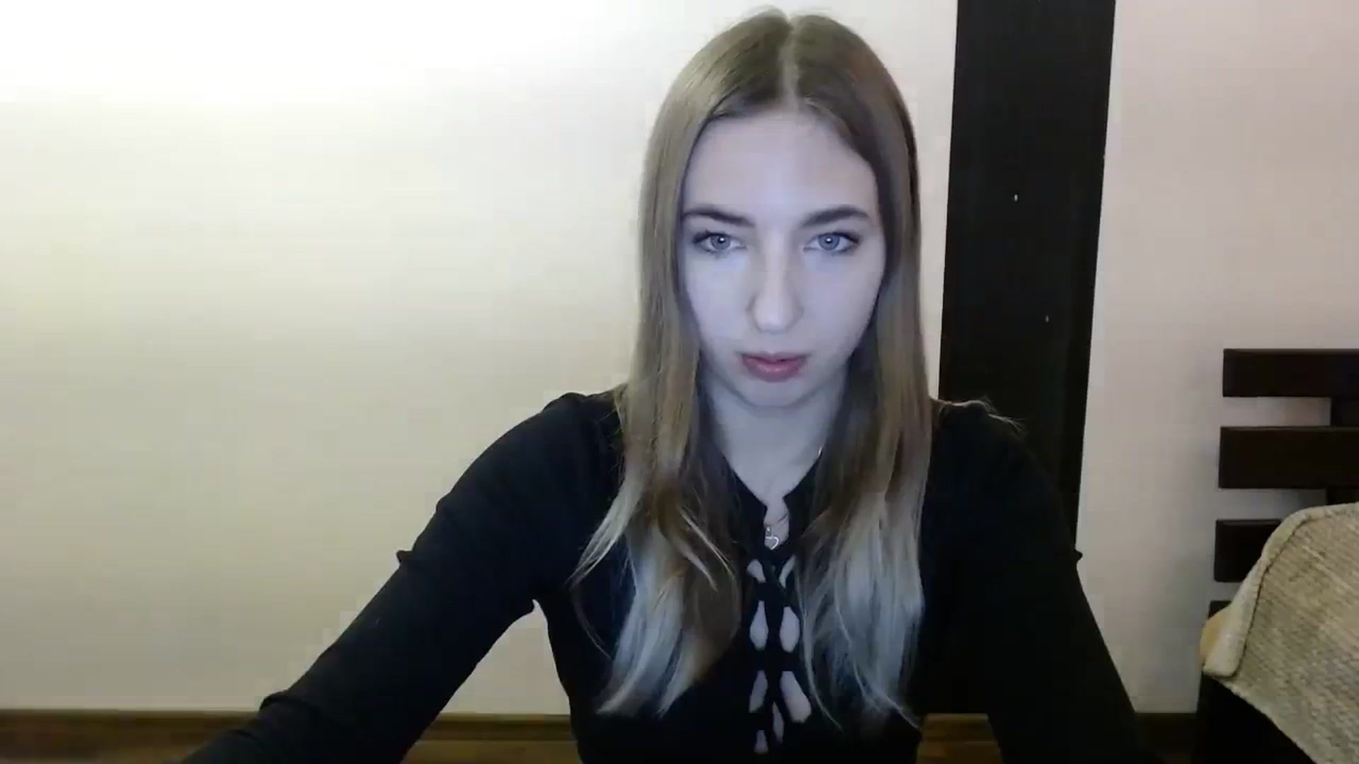 Gallery image thumbnail from Skyyyy's myfreecams stream on, 03/16/2024, 17:15 image 8 of 20