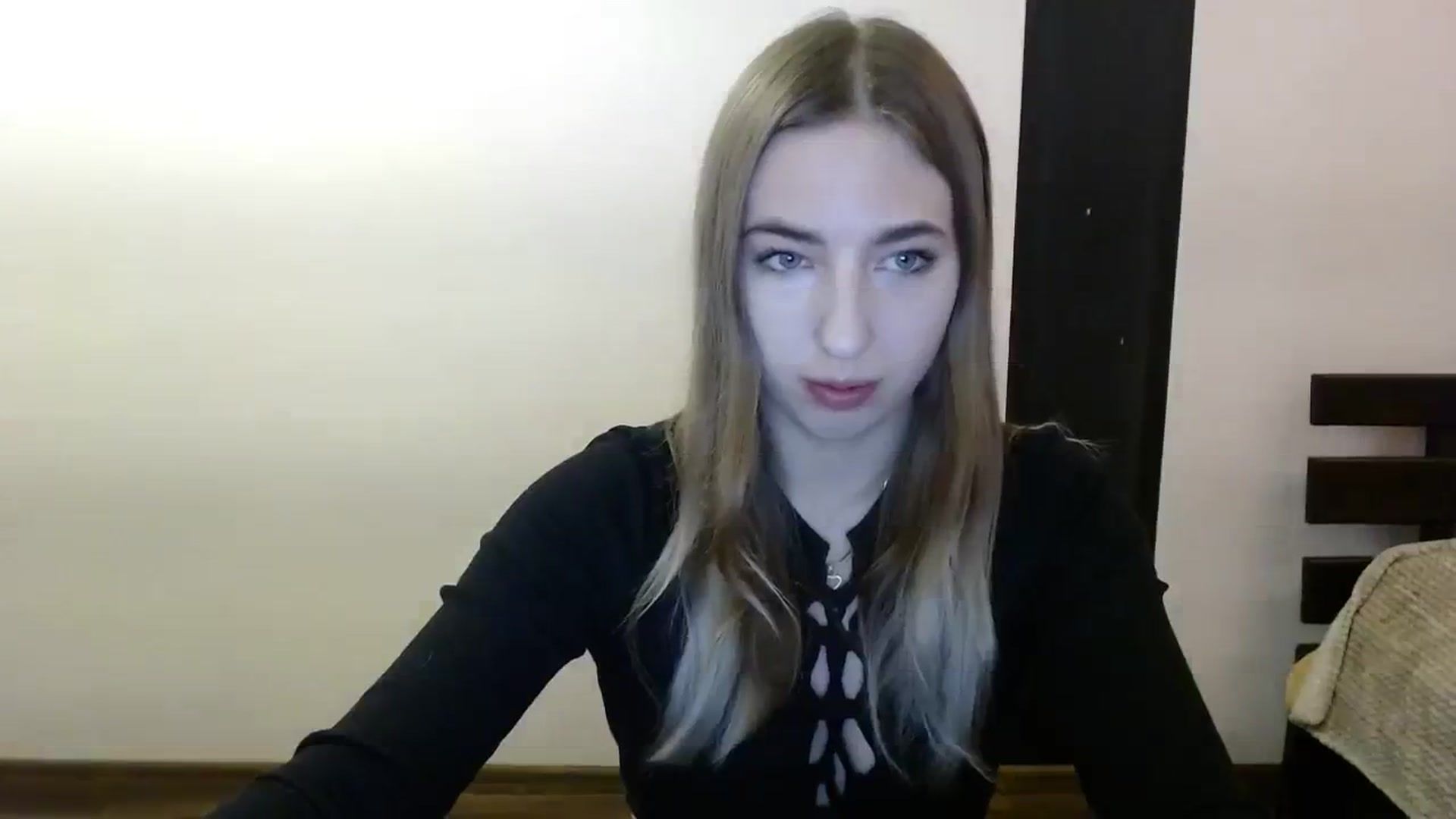 Gallery image thumbnail from Skyyyy's myfreecams stream on, 03/16/2024, 17:15 image 7 of 20