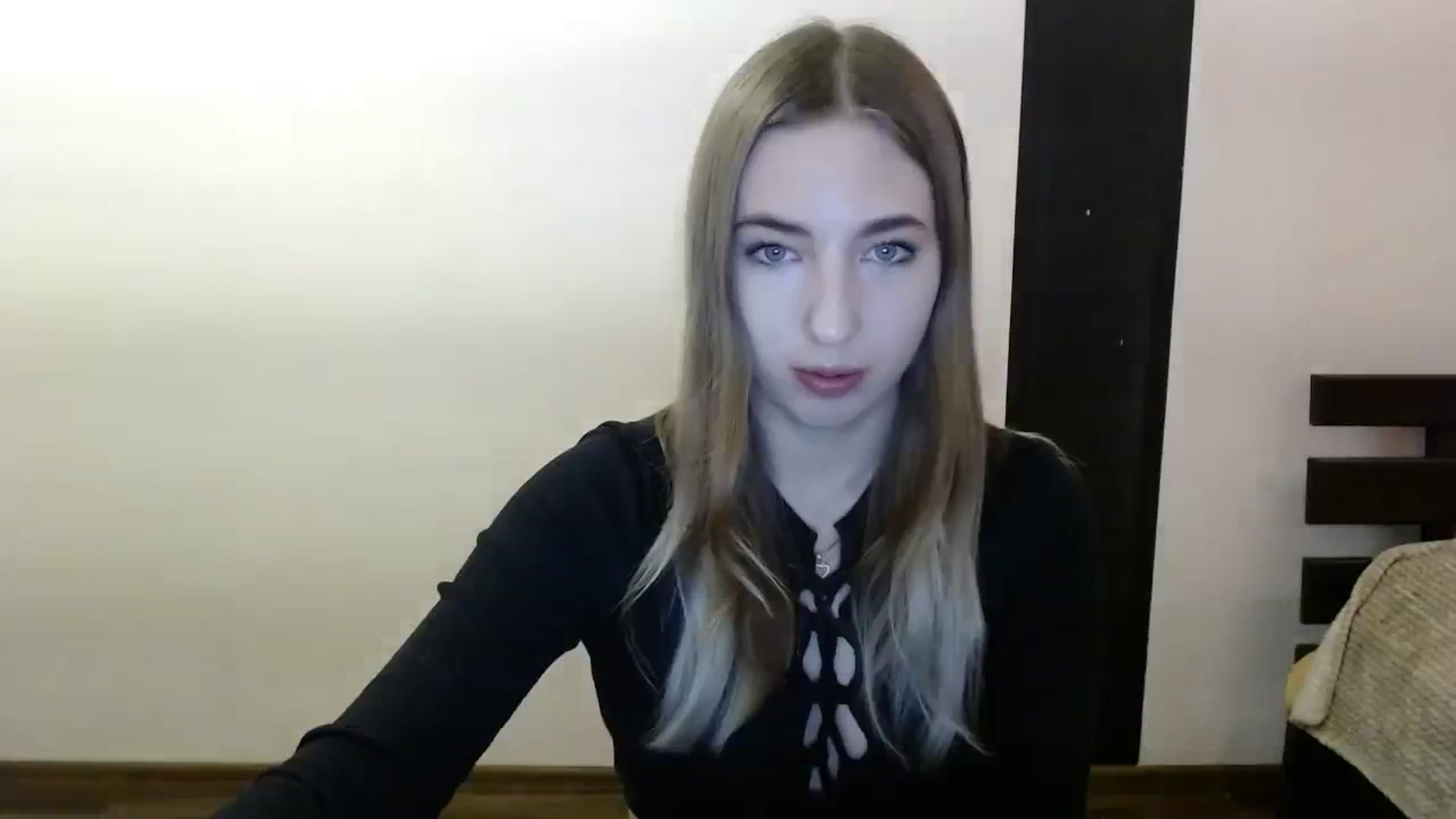 Gallery image thumbnail from Skyyyy's myfreecams stream on, 03/16/2024, 17:15 image 9 of 20