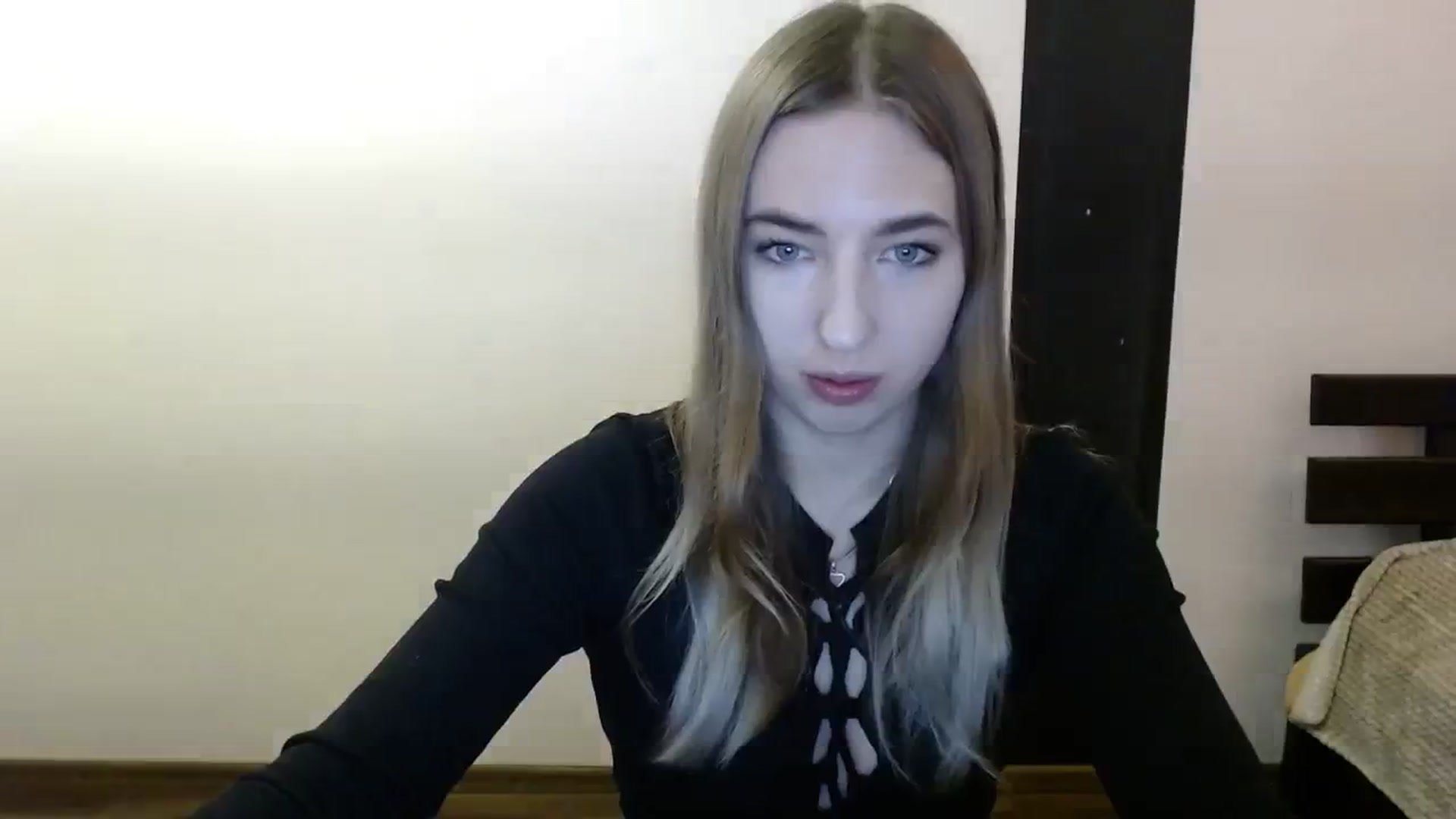 Gallery image thumbnail from Skyyyy's myfreecams stream on, 03/16/2024, 17:15 image 13 of 20