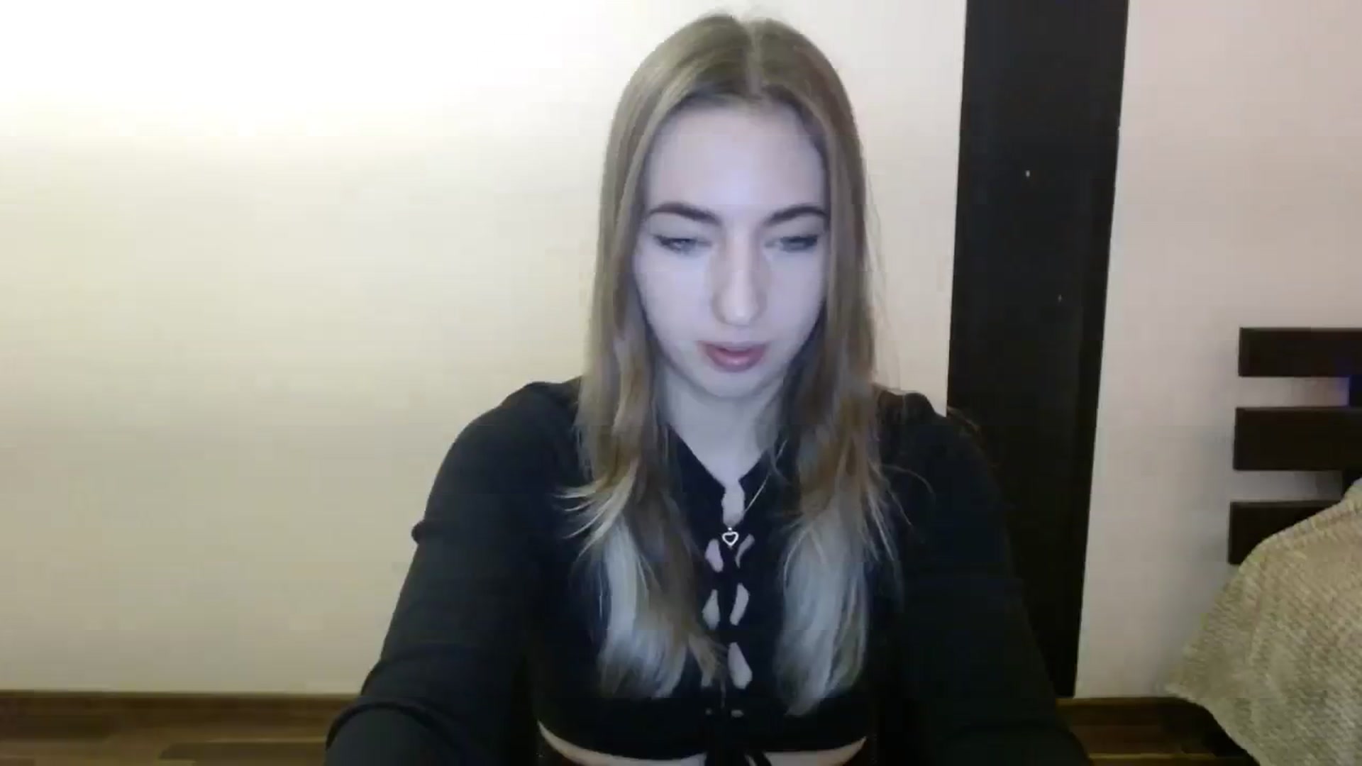 Gallery image thumbnail from Skyyyy's myfreecams stream on, 03/21/2024, 17:57 image 19 of 20