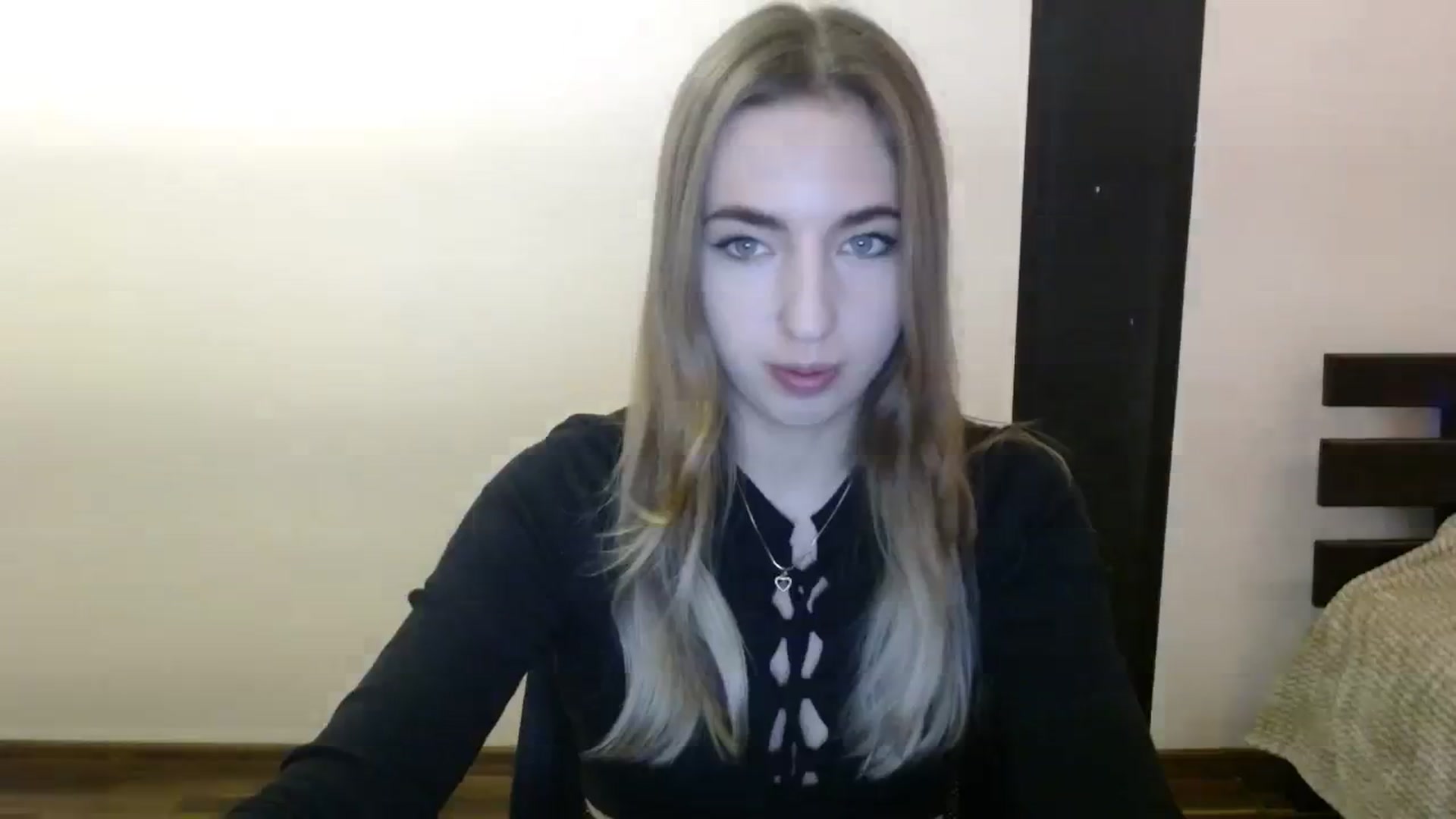 Gallery image thumbnail from Skyyyy's myfreecams stream on, 03/21/2024, 17:57 image 10 of 20