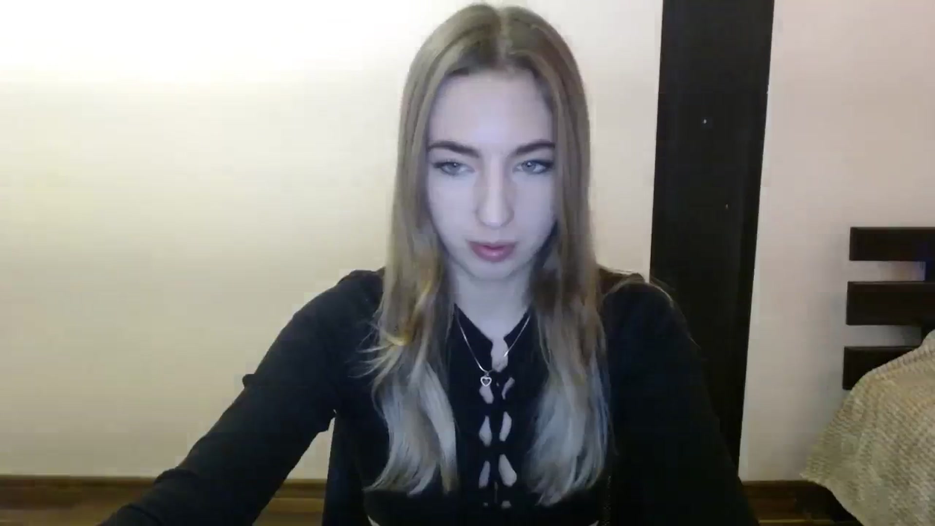 Gallery image thumbnail from Skyyyy's myfreecams stream on, 03/21/2024, 17:57 image 11 of 20