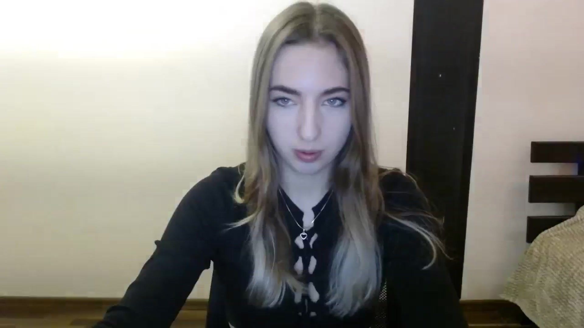Gallery image thumbnail from Skyyyy's myfreecams stream on, 03/21/2024, 17:57 image 7 of 20