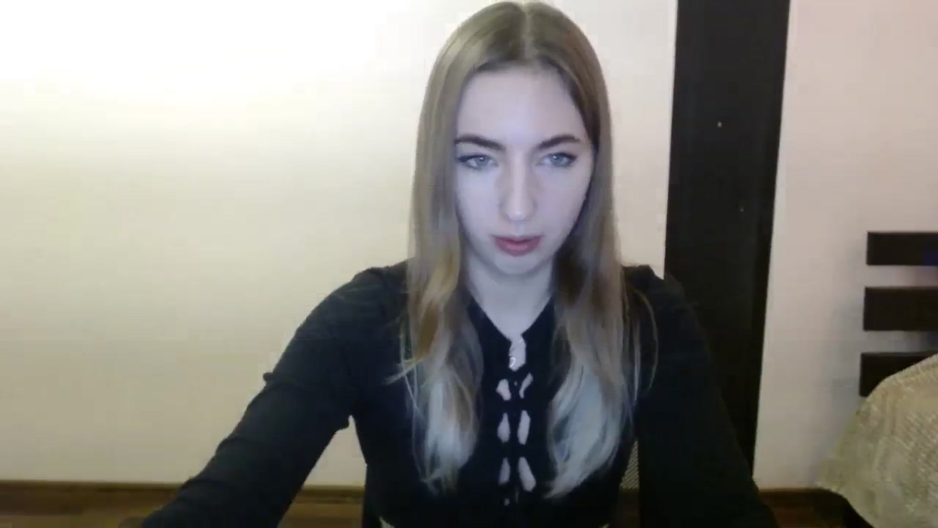 Gallery image thumbnail from Skyyyy's myfreecams stream on, 03/21/2024, 19:27 image 11 of 20