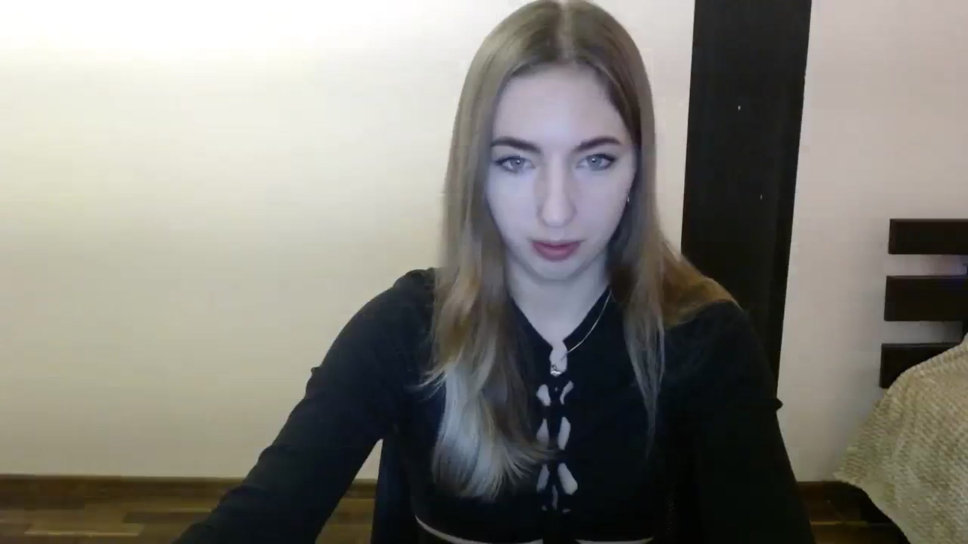 Gallery image thumbnail from Skyyyy's myfreecams stream on, 03/21/2024, 19:27 image 3 of 20