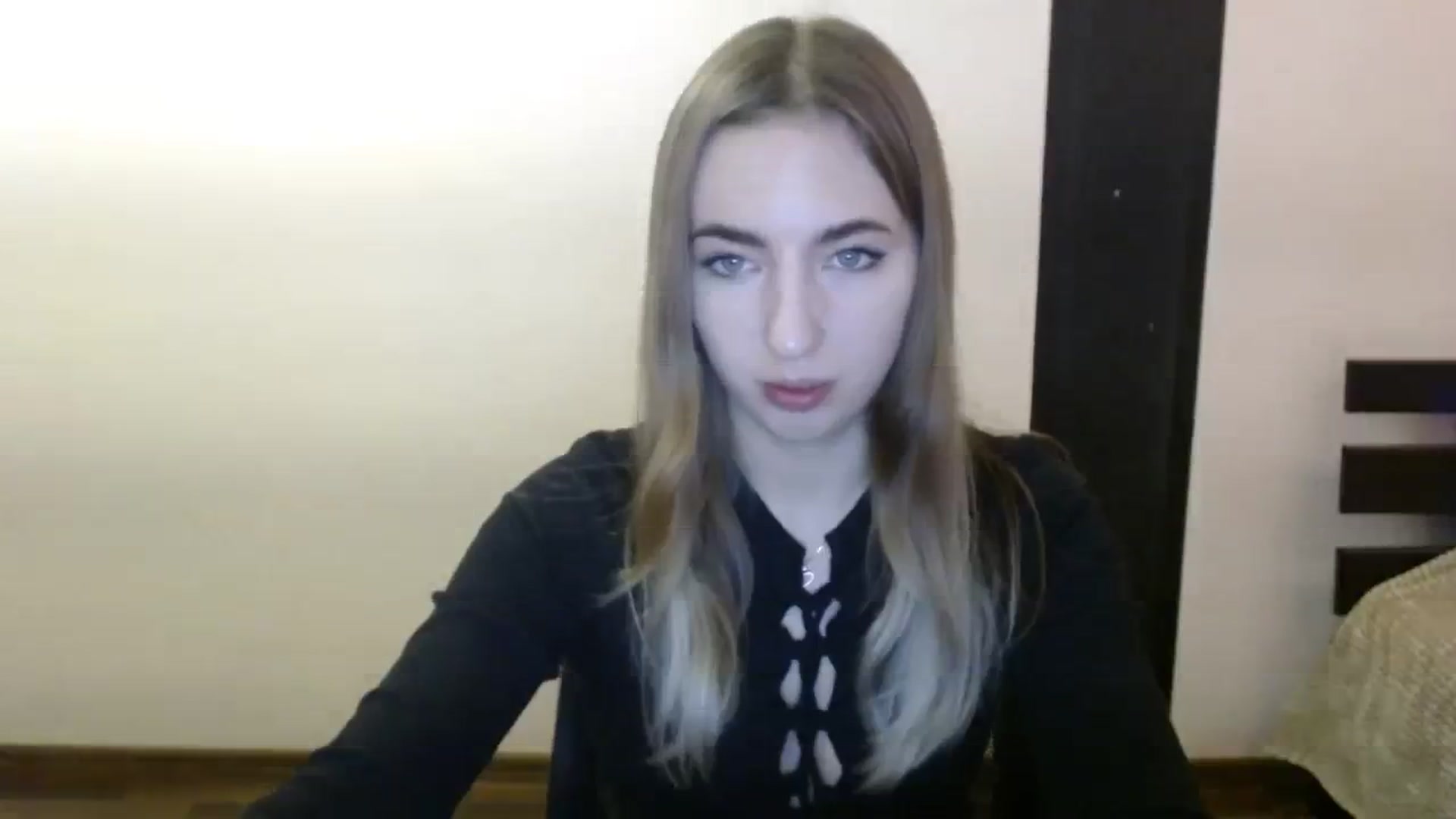 Gallery image thumbnail from Skyyyy's myfreecams stream on, 03/21/2024, 19:27 image 9 of 20