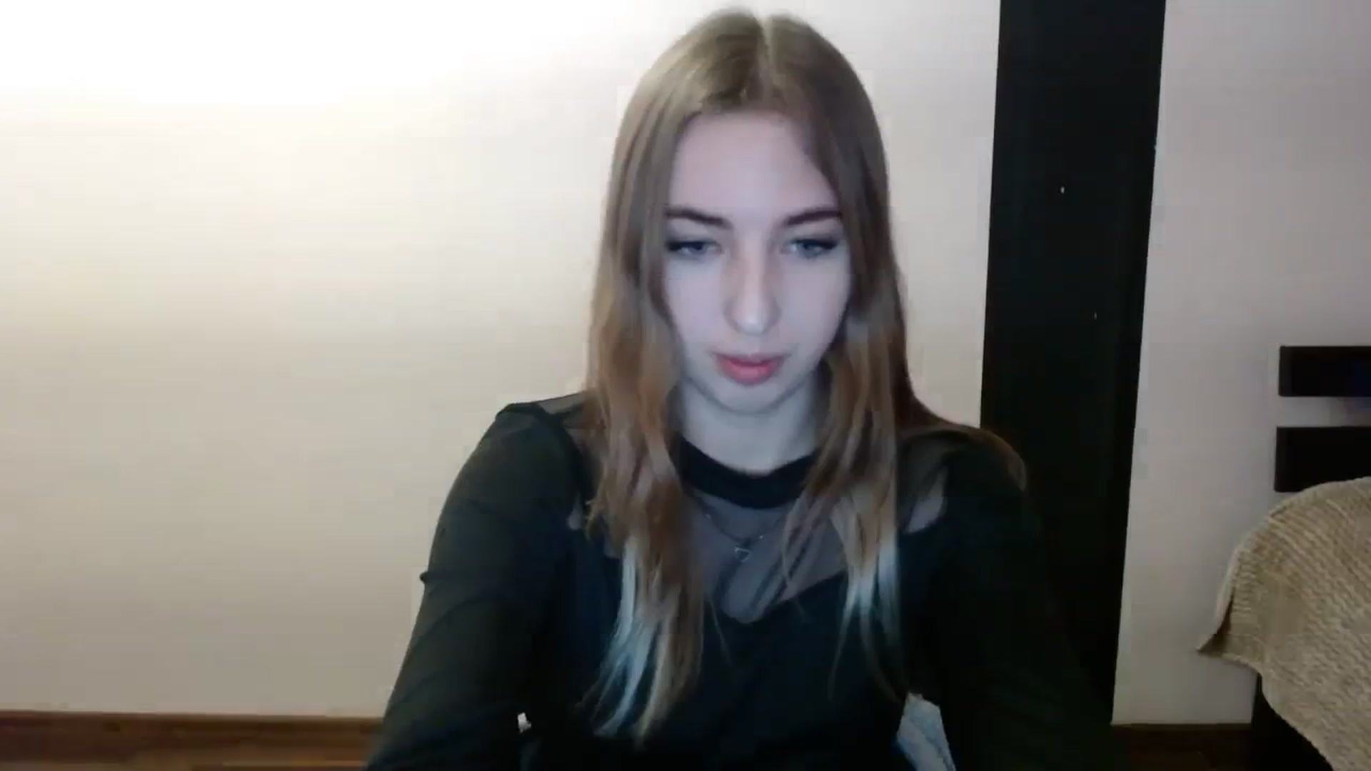 Gallery image thumbnail from Skyyyy's myfreecams stream on, 03/22/2024, 18:58 image 2 of 20