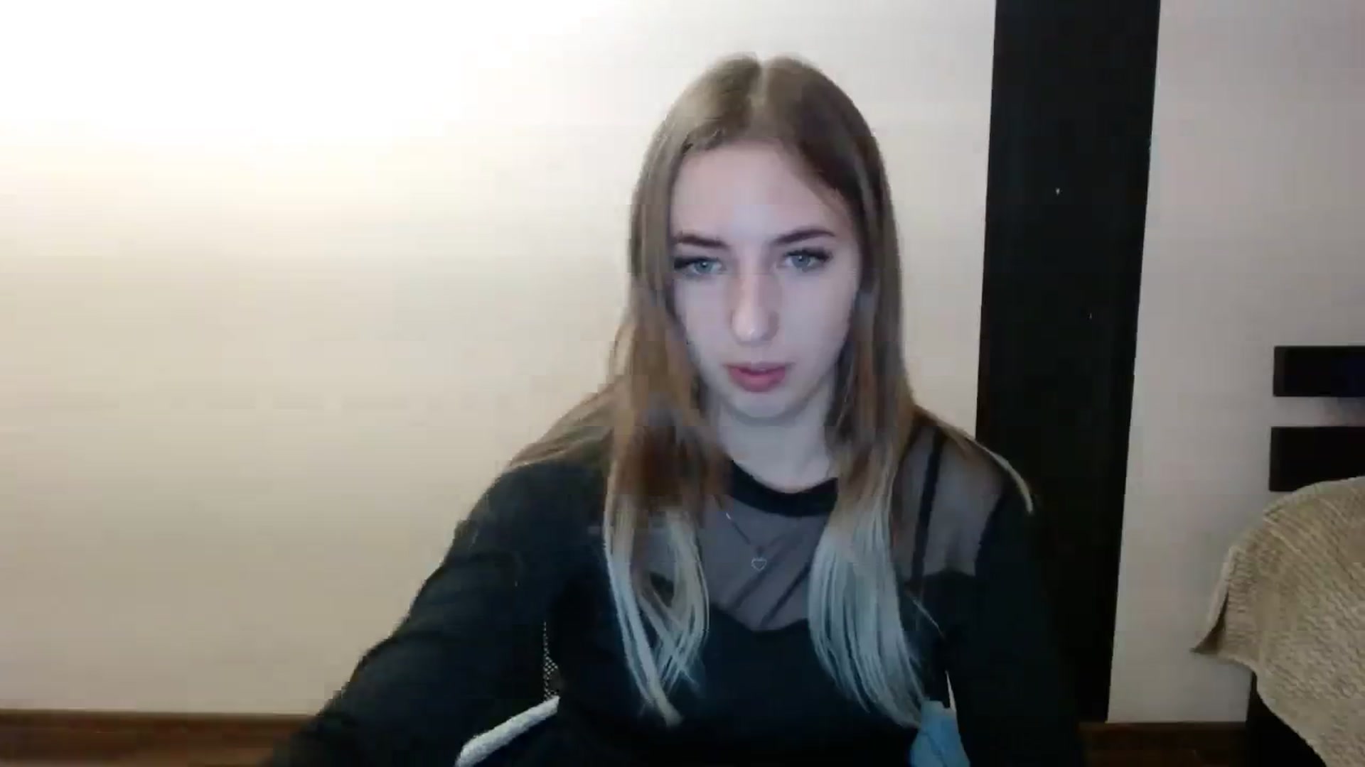 Gallery image thumbnail from Skyyyy's myfreecams stream on, 03/22/2024, 18:58 image 17 of 20