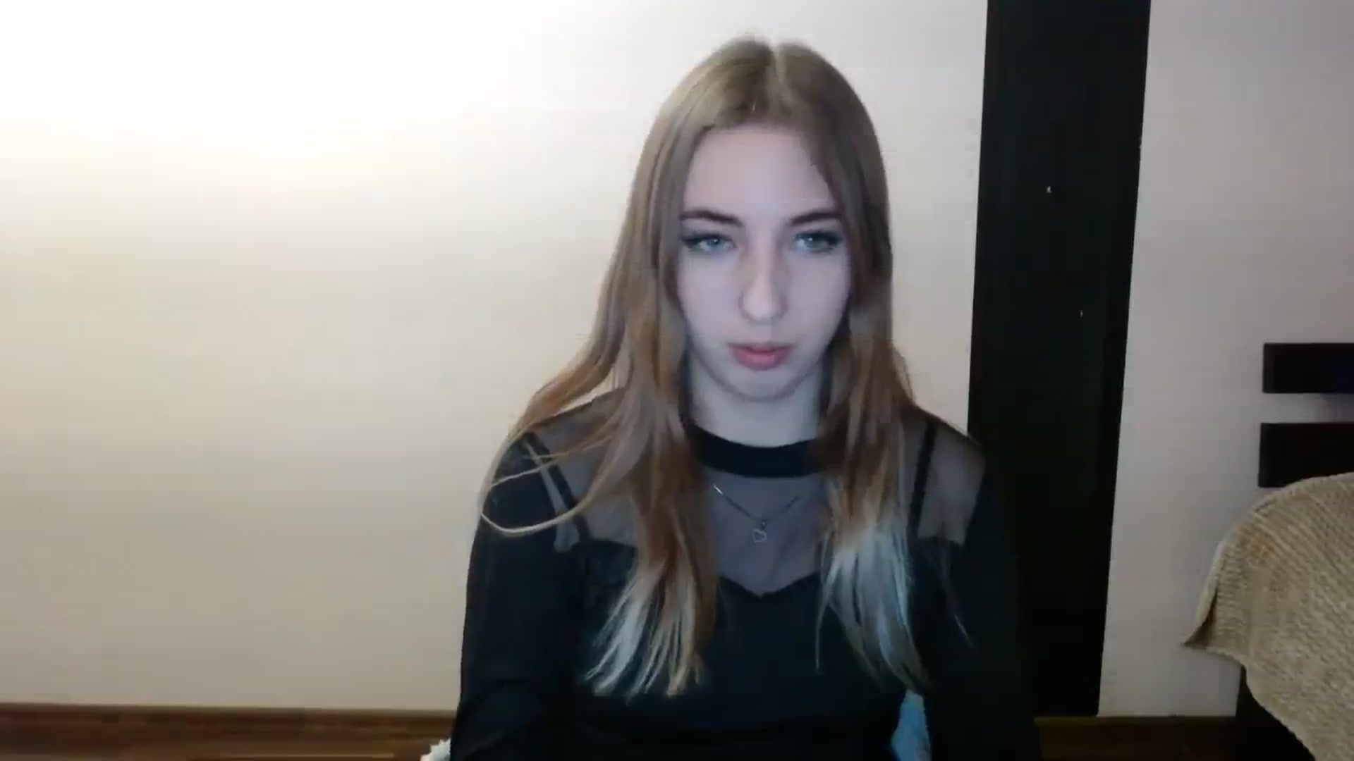 Gallery image thumbnail from Skyyyy's myfreecams stream on, 03/22/2024, 18:58 image 5 of 20
