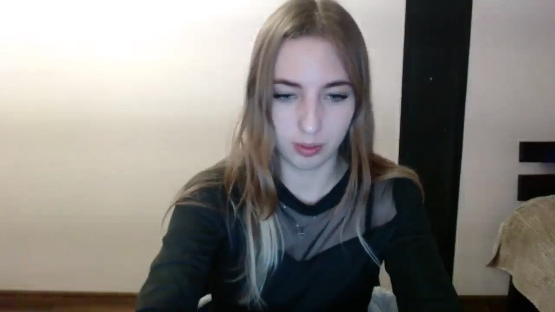 Gallery image thumbnail from Skyyyy's myfreecams stream on, 03/22/2024, 18:58 image 20 of 20