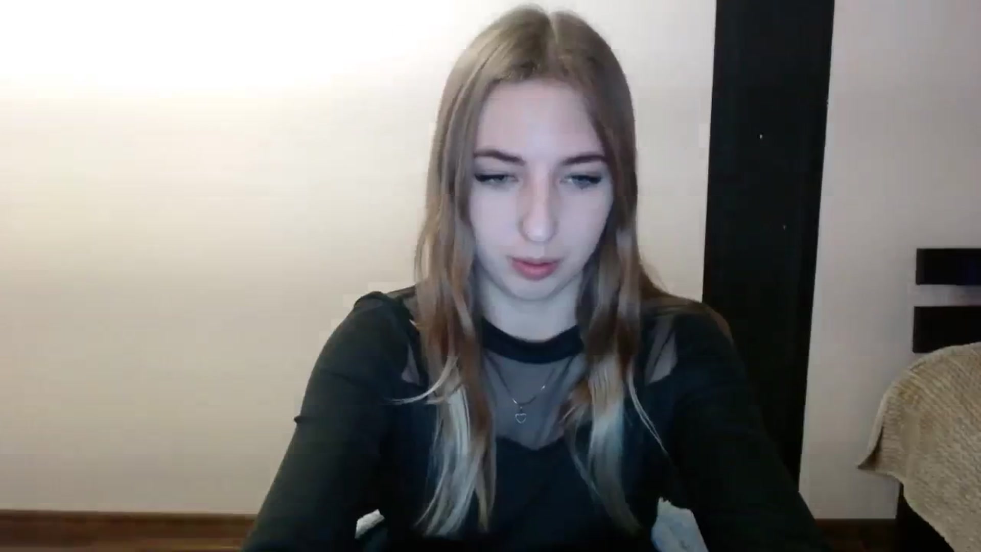 Gallery image thumbnail from Skyyyy's myfreecams stream on, 03/22/2024, 18:58 image 10 of 20