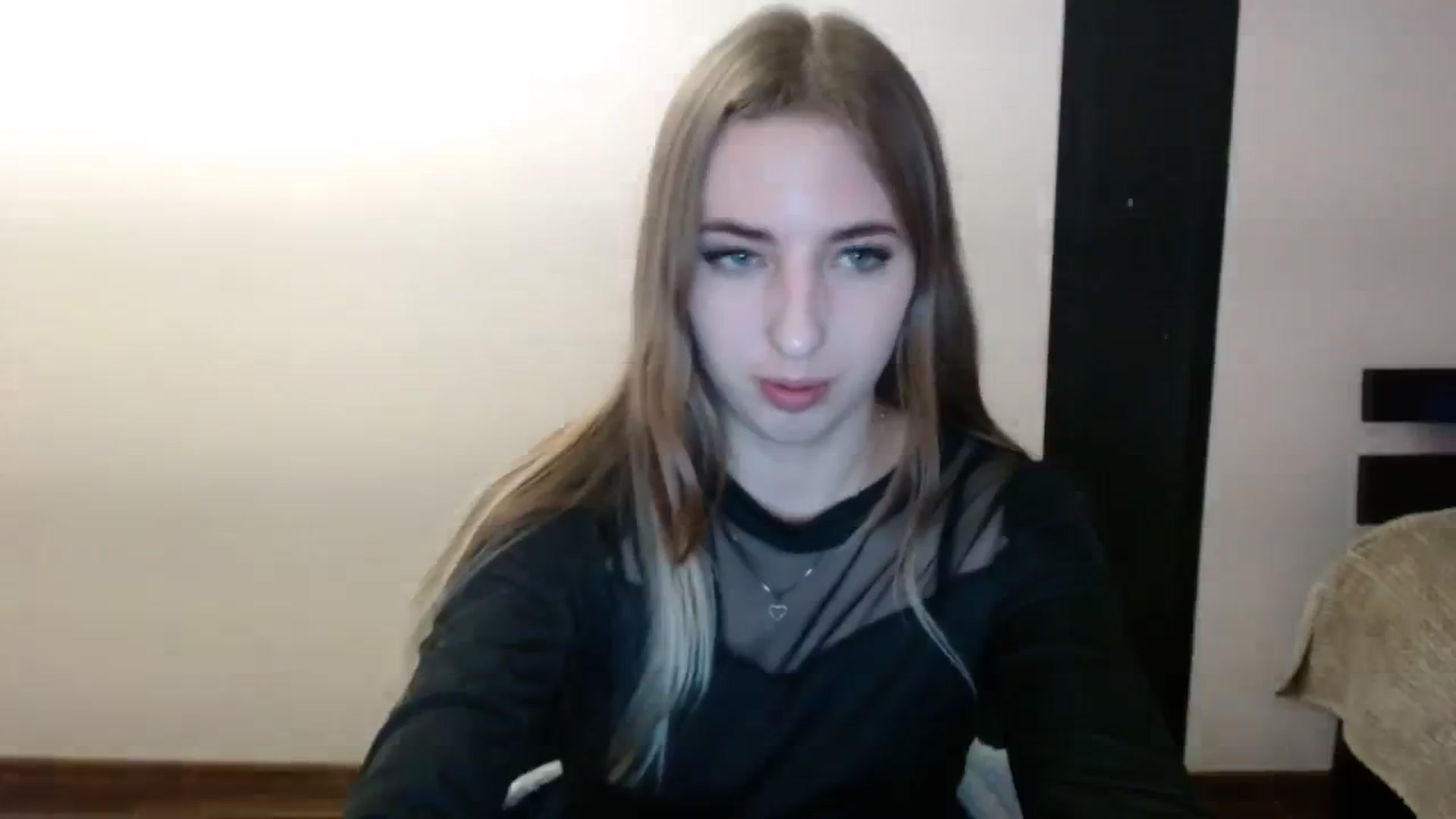 Gallery image thumbnail from Skyyyy's myfreecams stream on, 03/22/2024, 18:58 image 18 of 20