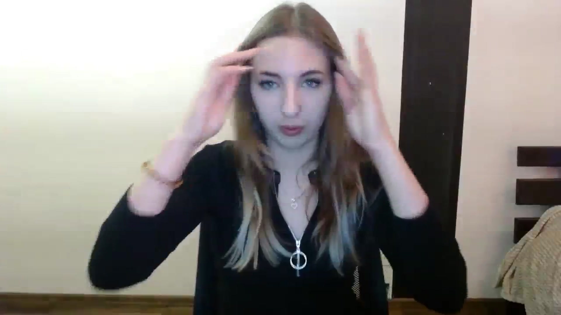 Gallery image thumbnail from Skyyyy's myfreecams stream on, 03/23/2024, 17:01 image 4 of 20