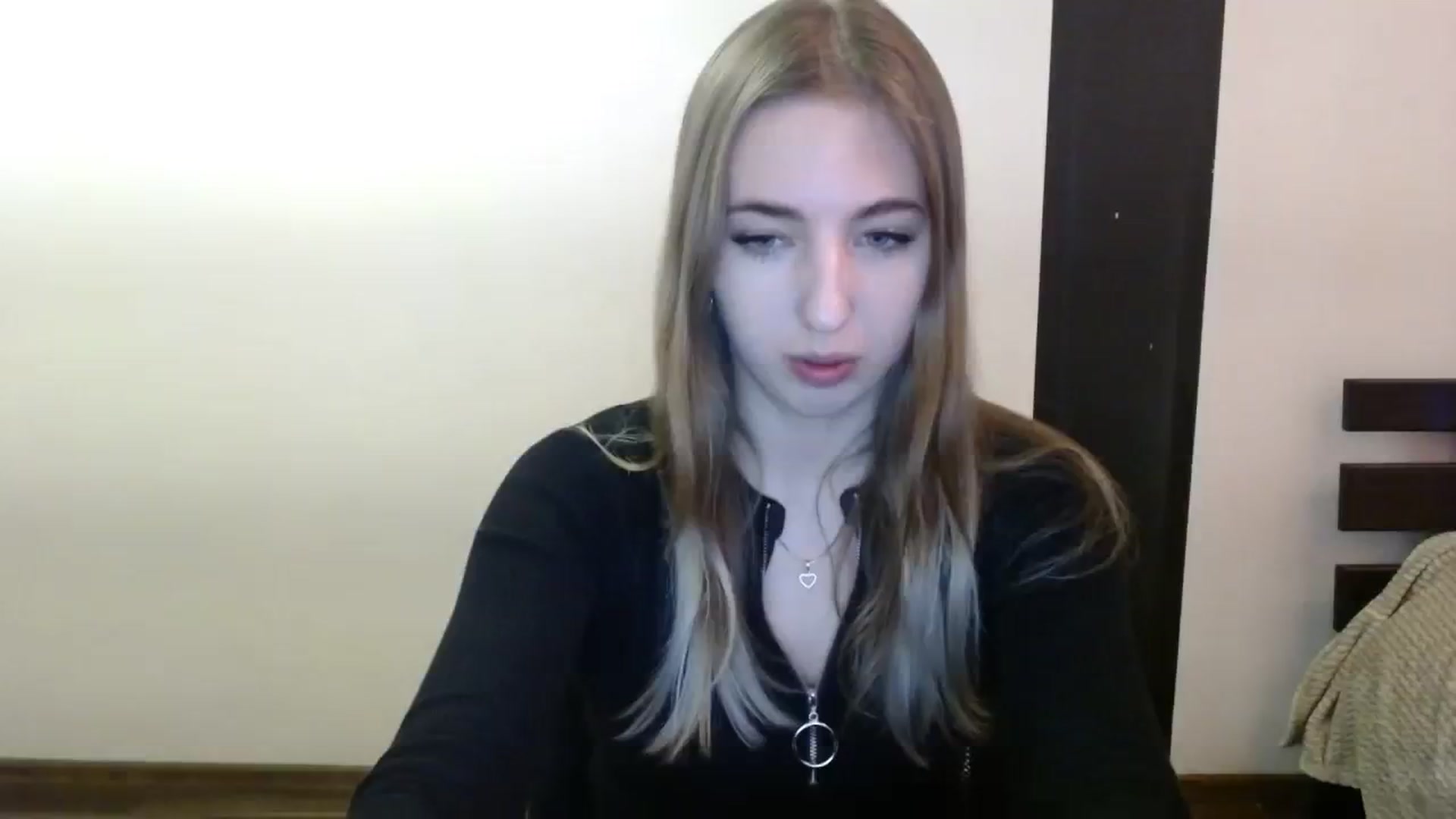 Gallery image thumbnail from Skyyyy's myfreecams stream on, 03/23/2024, 17:01 image 5 of 20