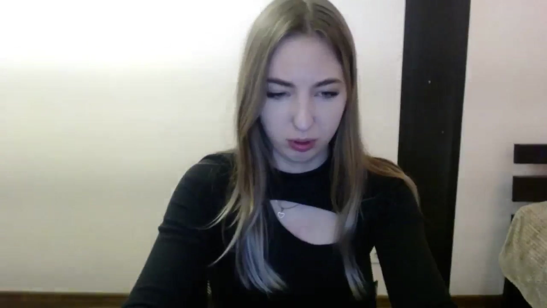 Gallery image thumbnail from Skyyyy's myfreecams stream on, 03/29/2024, 19:57 image 18 of 20
