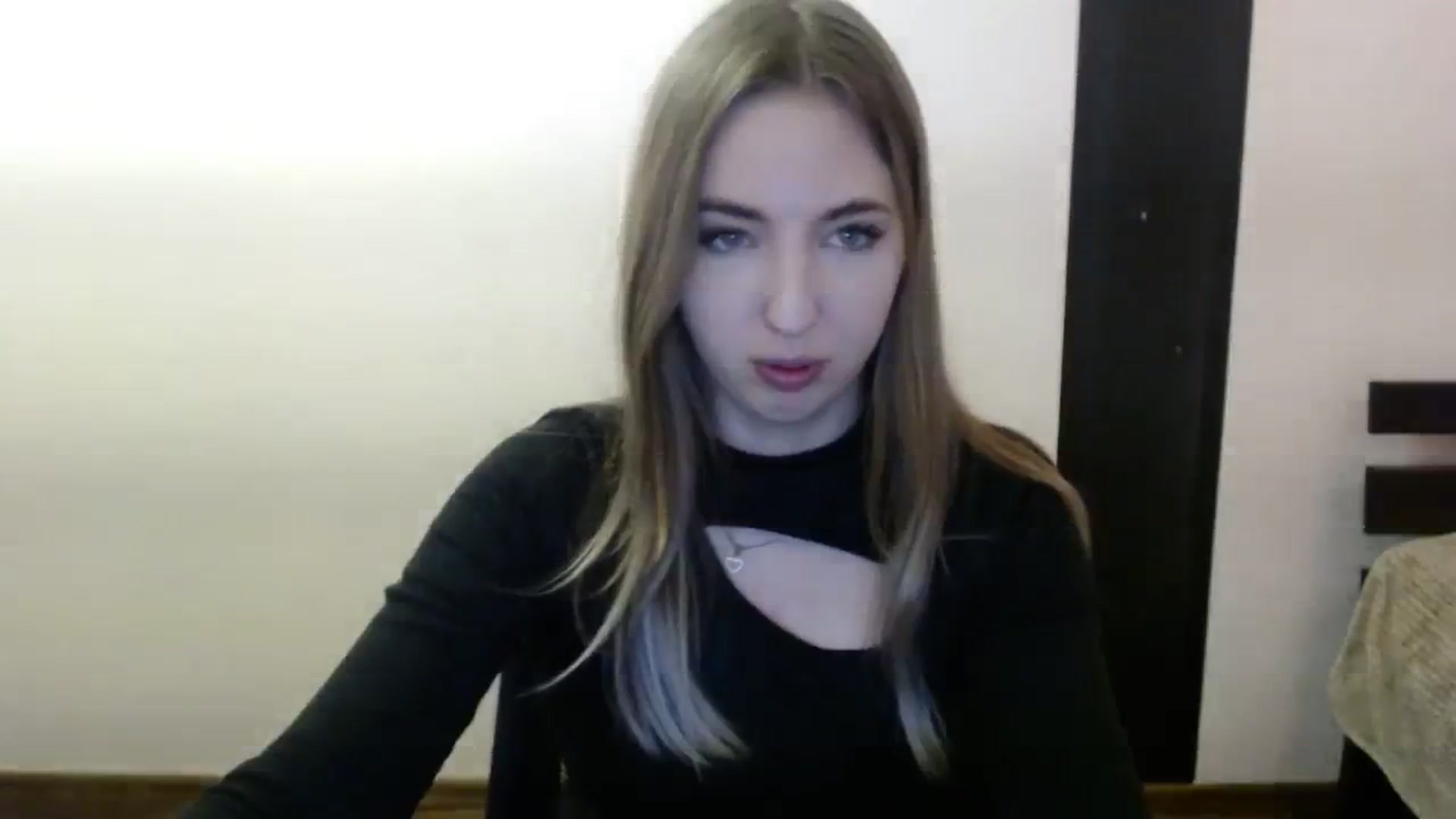 Gallery image thumbnail from Skyyyy's myfreecams stream on, 03/29/2024, 19:57 image 20 of 20