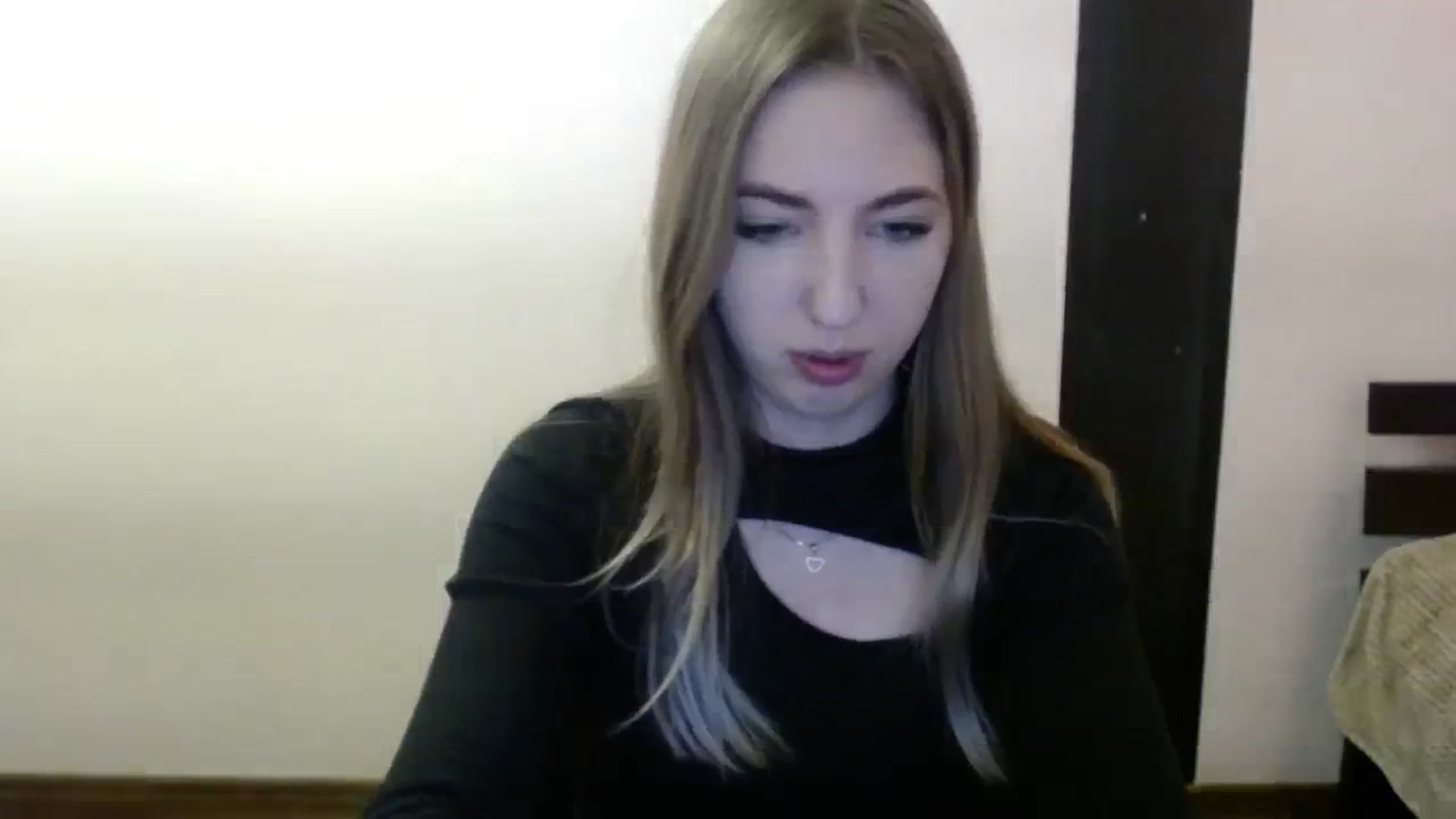 Gallery image thumbnail from Skyyyy's myfreecams stream on, 03/29/2024, 19:57 image 13 of 20