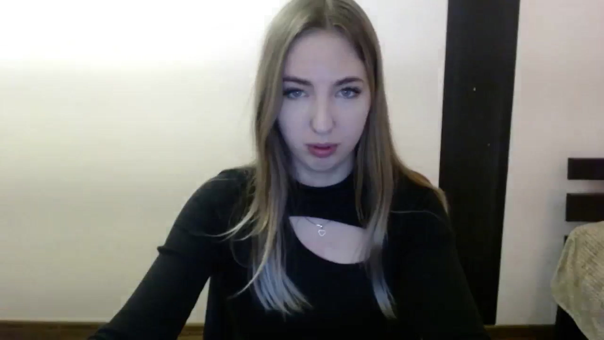 Gallery image thumbnail from Skyyyy's myfreecams stream on, 03/29/2024, 19:57 image 14 of 20