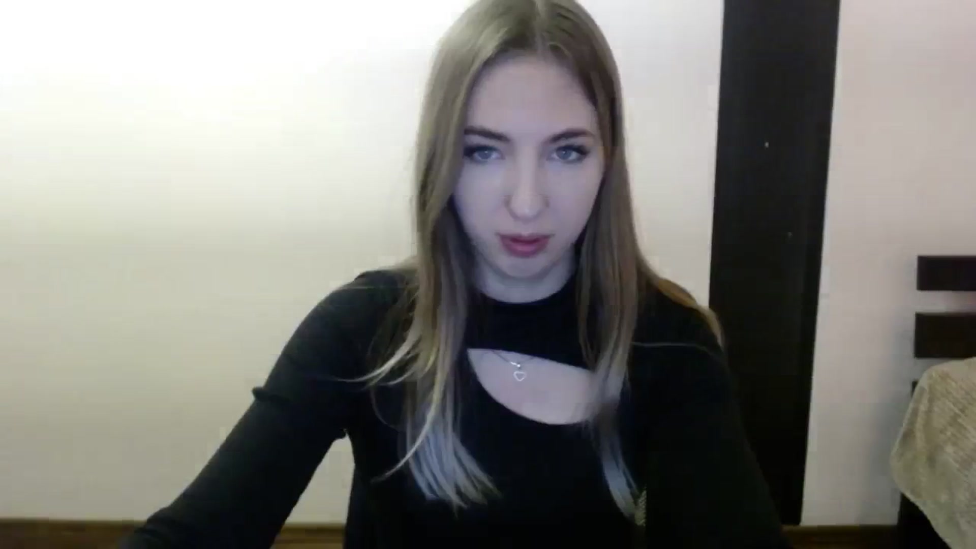 Gallery image thumbnail from Skyyyy's myfreecams stream on, 03/29/2024, 19:57 image 12 of 20