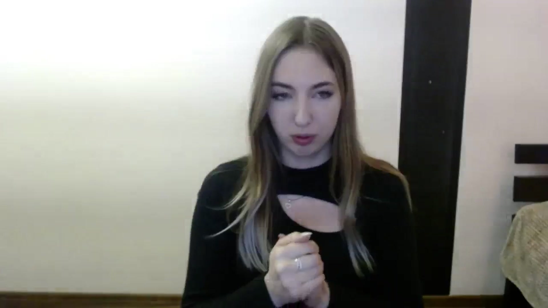 Gallery image thumbnail from Skyyyy's myfreecams stream on, 03/29/2024, 19:57 image 17 of 20