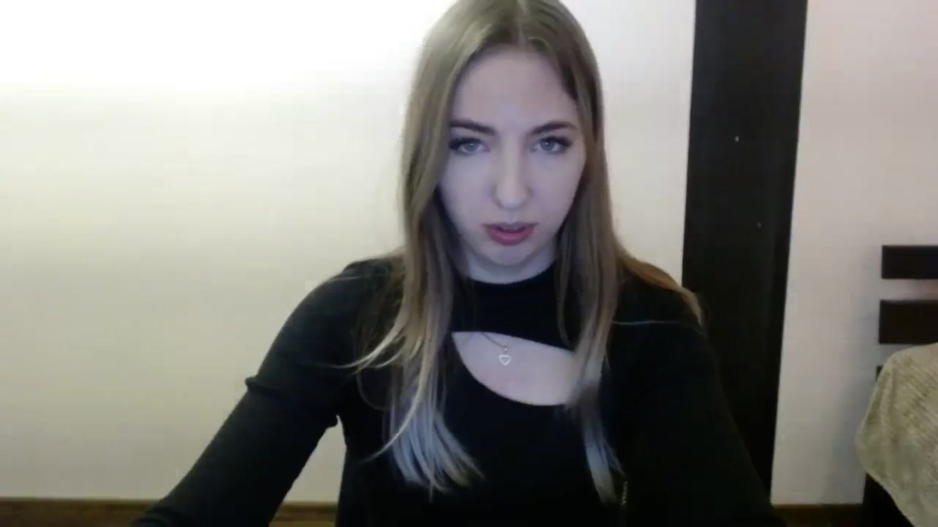 Gallery image thumbnail from Skyyyy's myfreecams stream on, 03/29/2024, 19:57 image 5 of 20