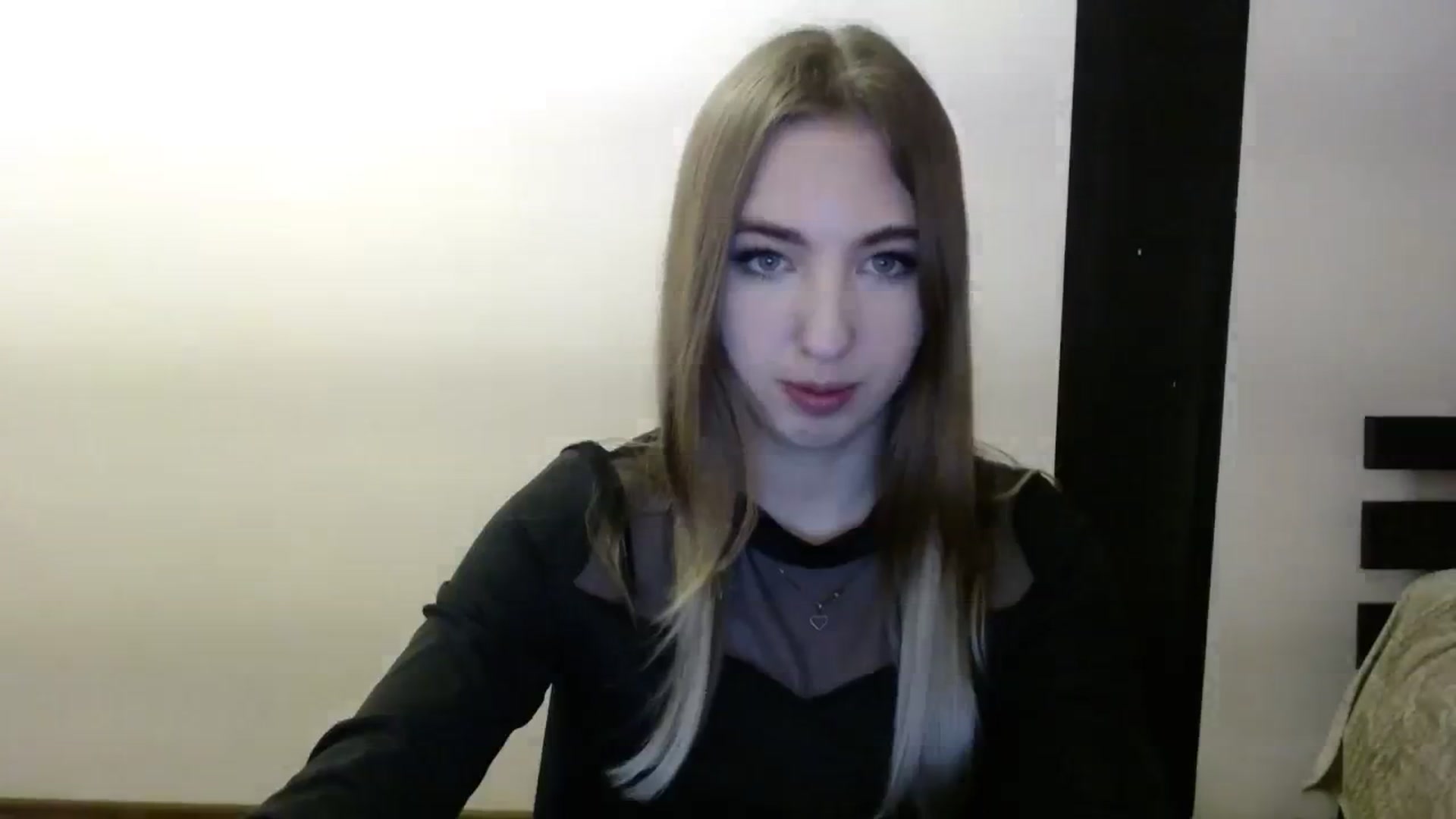 Gallery image thumbnail from Skyyyy's myfreecams stream on, 03/30/2024, 18:52 image 4 of 20