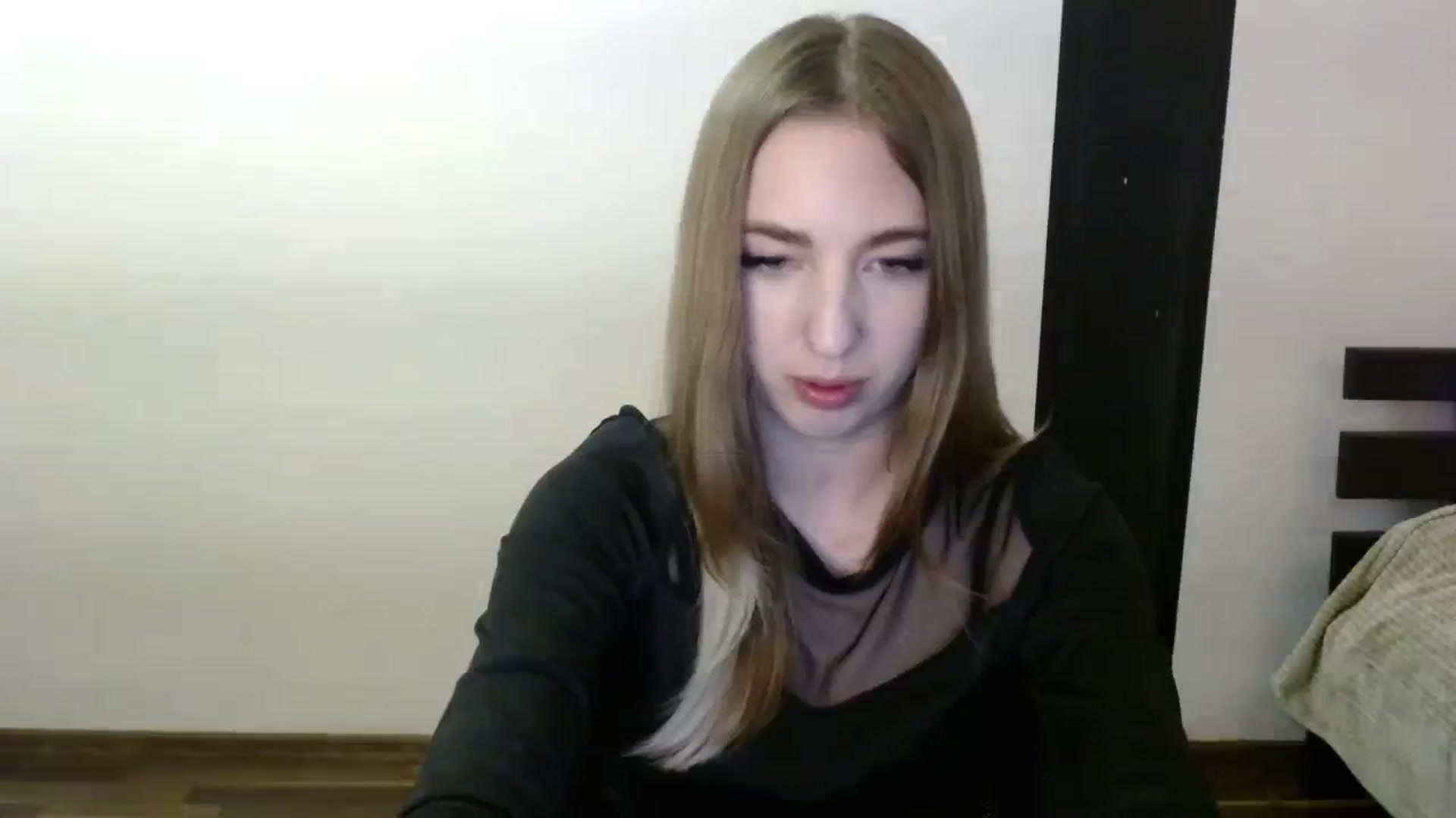 Gallery image thumbnail from Skyyyy's myfreecams stream on, 04/03/2024, 17:39 image 20 of 20