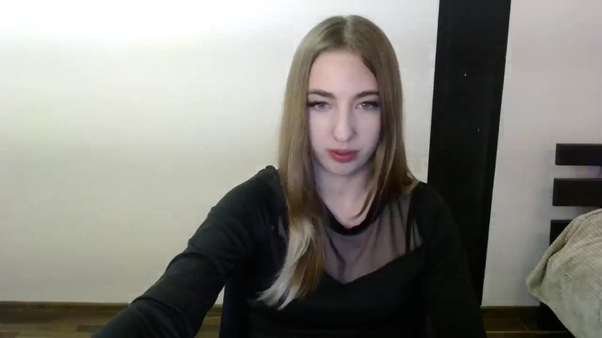 Gallery image thumbnail from Skyyyy's myfreecams stream on, 04/03/2024, 17:39 image 14 of 20