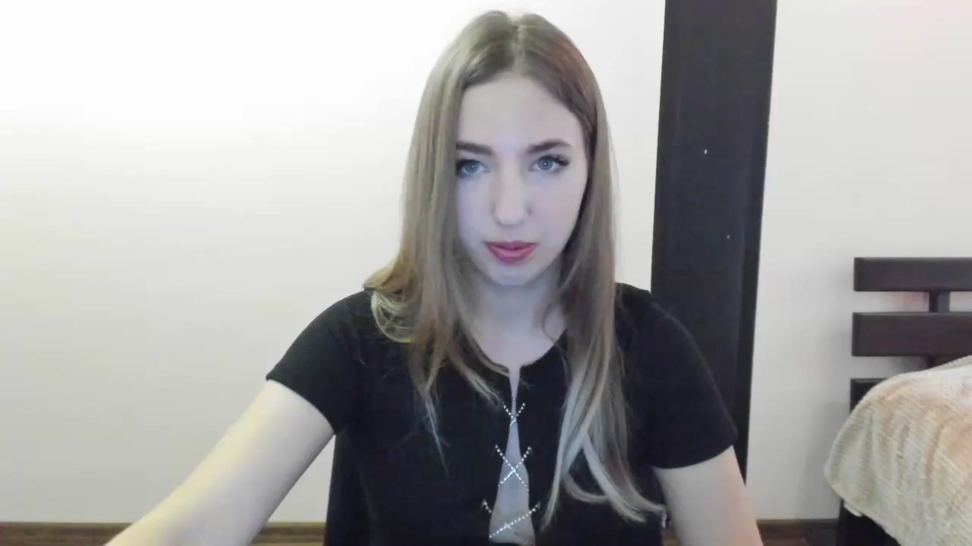 Gallery image thumbnail from Skyyyy's myfreecams stream on, 04/09/2024, 16:24 image 14 of 20