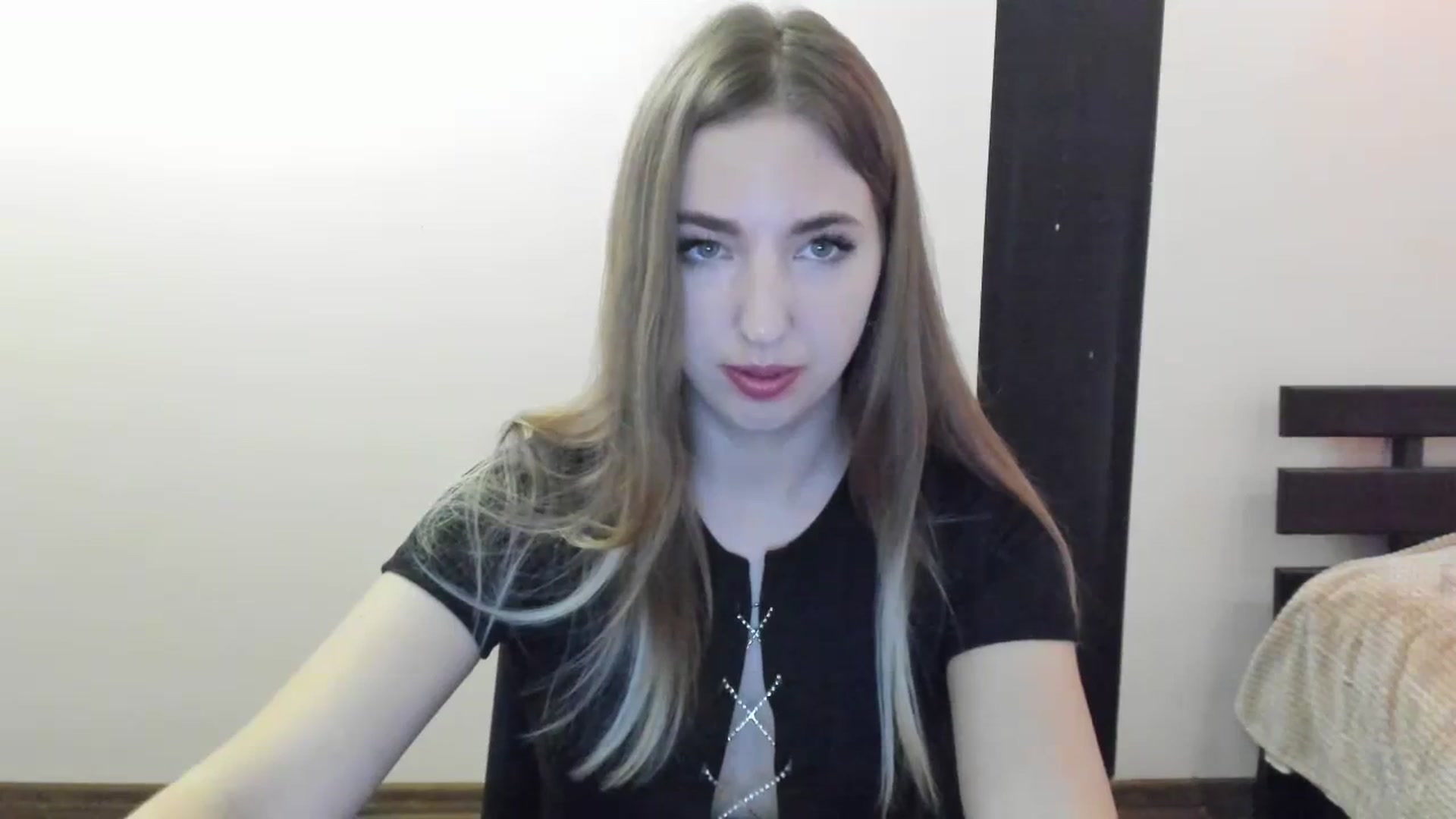 Gallery image thumbnail from Skyyyy's myfreecams stream on, 04/09/2024, 16:24 image 20 of 20