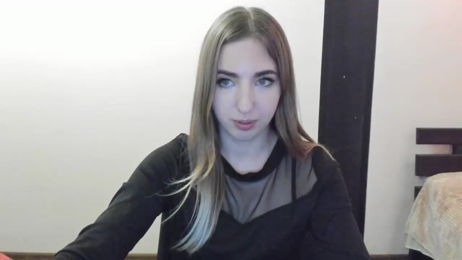 Gallery image thumbnail from Skyyyy's myfreecams stream on, 04/10/2024, 18:48 image 7 of 20