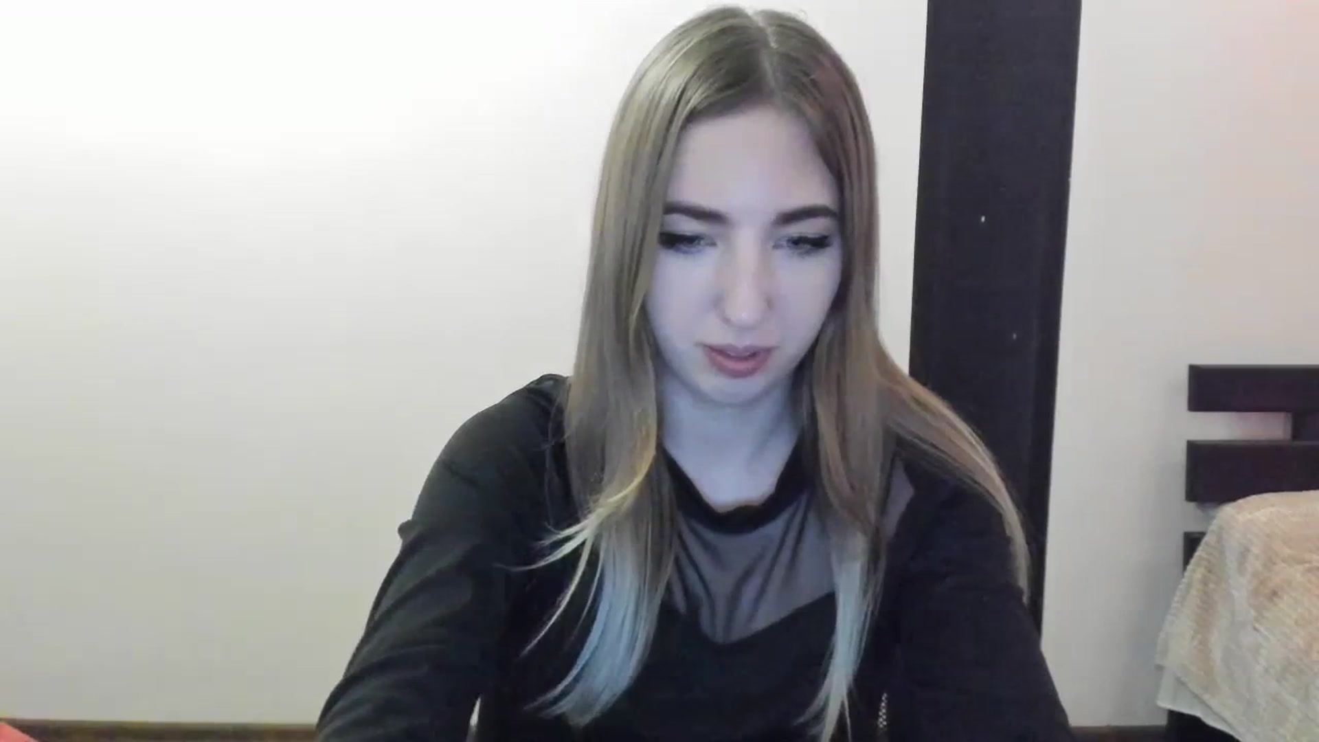 Gallery image thumbnail from Skyyyy's myfreecams stream on, 04/10/2024, 18:48 image 18 of 20