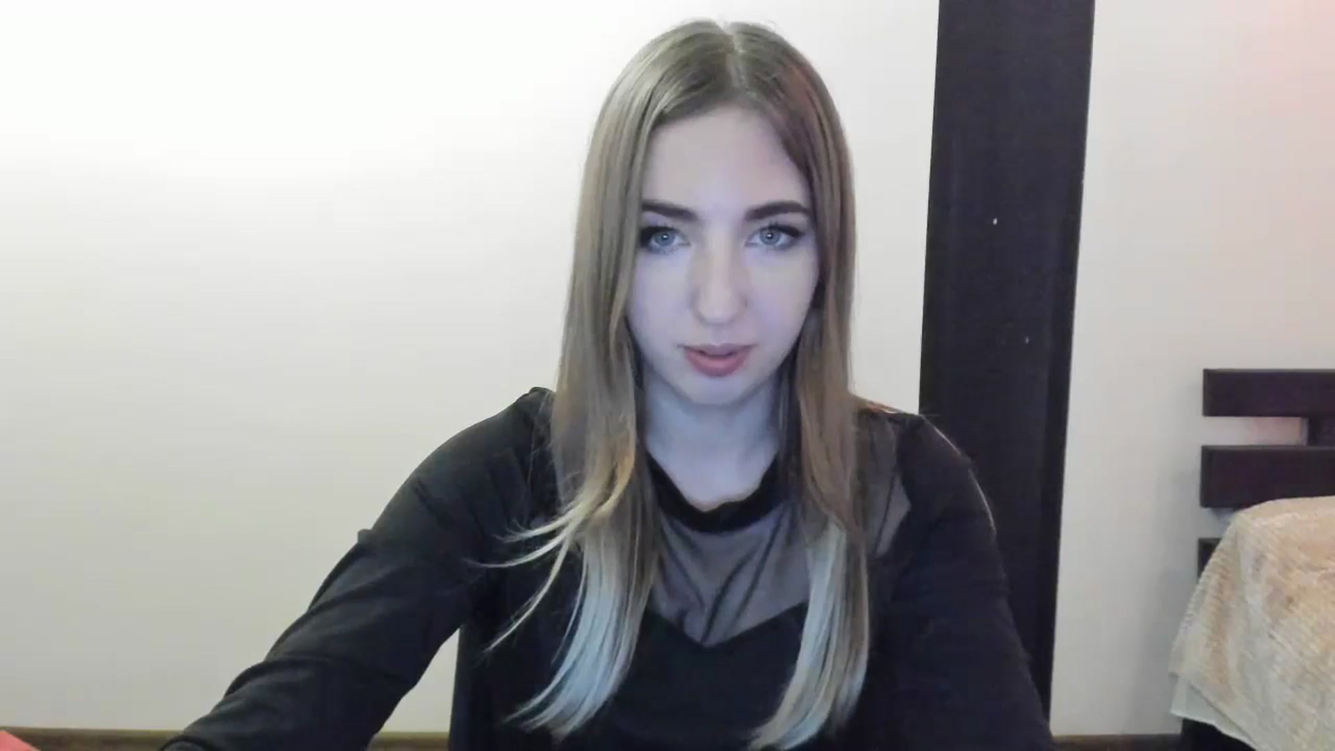Gallery image thumbnail from Skyyyy's myfreecams stream on, 04/10/2024, 18:48 image 11 of 20