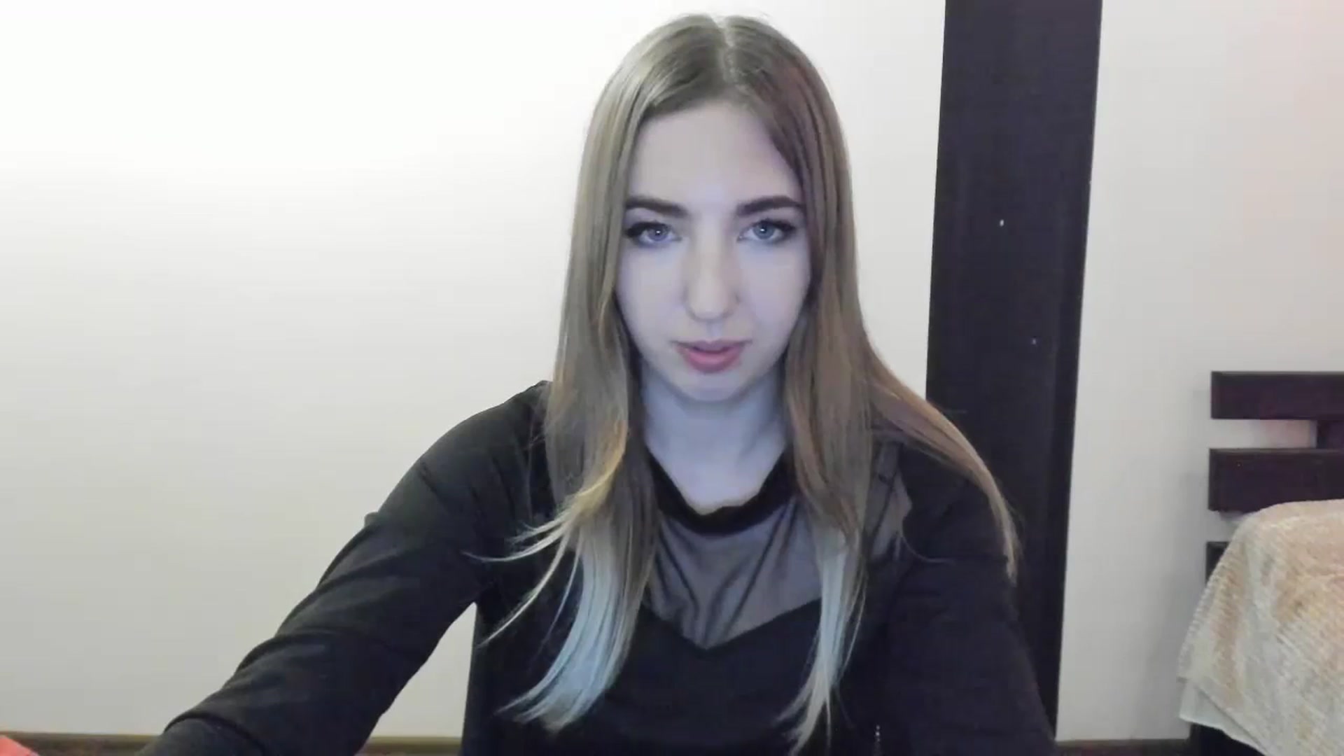 Gallery image thumbnail from Skyyyy's myfreecams stream on, 04/10/2024, 18:48 image 17 of 20