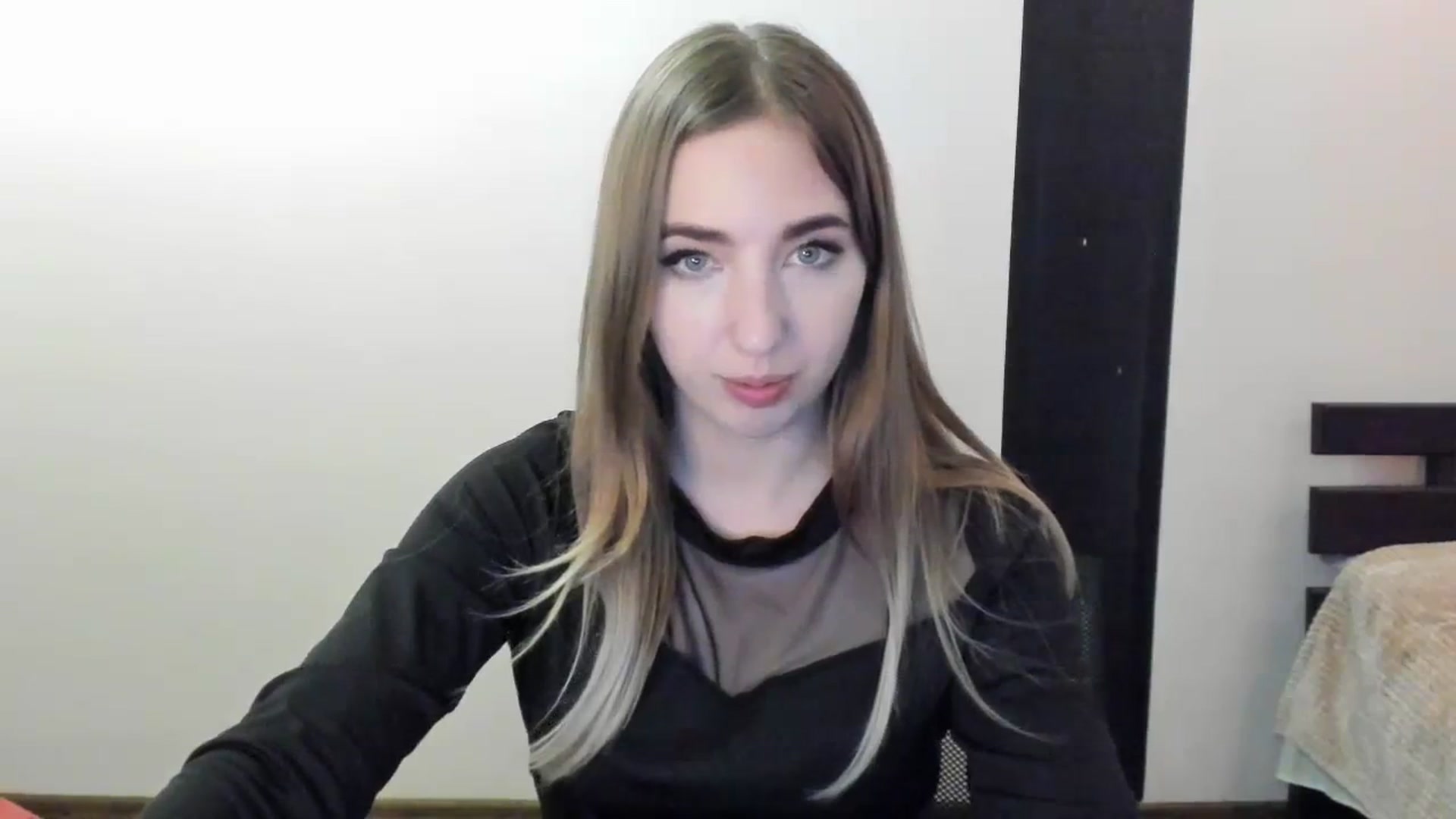 Gallery image thumbnail from Skyyyy's myfreecams stream on, 04/10/2024, 18:48 image 5 of 20