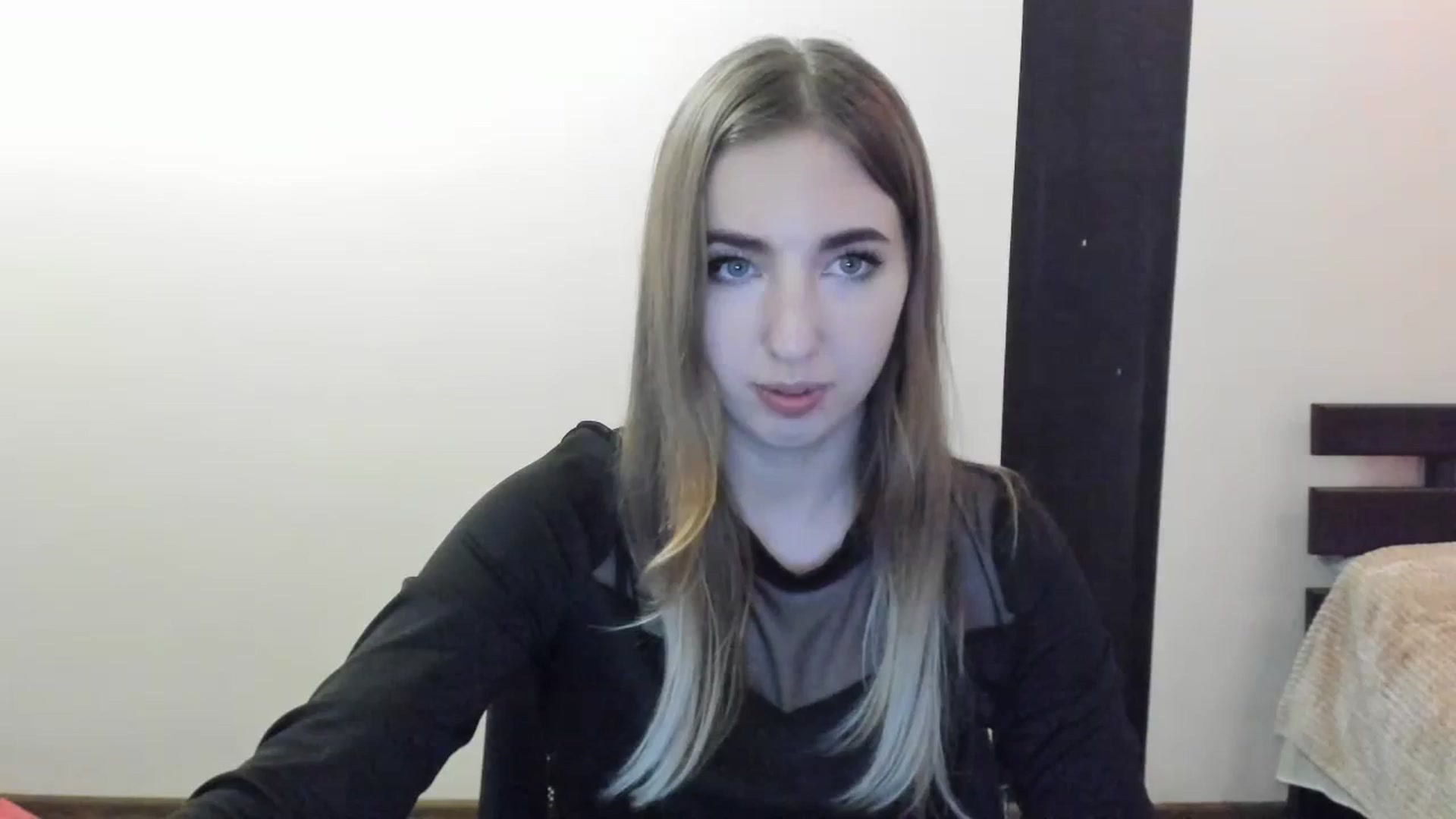 Gallery image thumbnail from Skyyyy's myfreecams stream on, 04/10/2024, 18:48 image 1 of 20