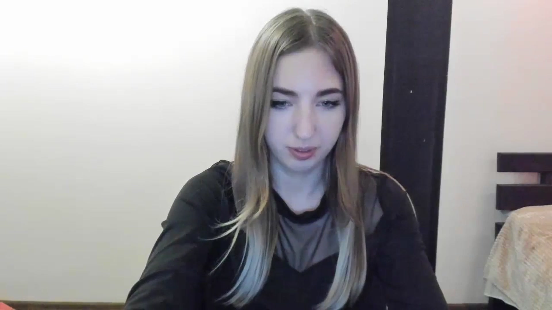 Gallery image thumbnail from Skyyyy's myfreecams stream on, 04/10/2024, 18:48 image 10 of 20