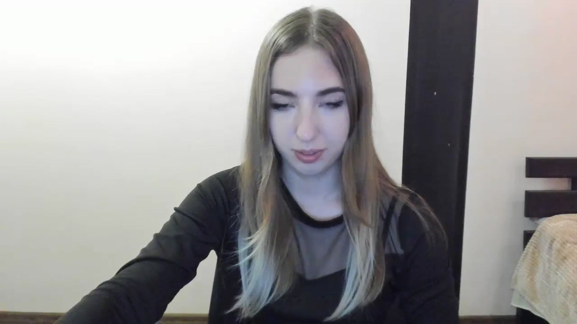 Gallery image thumbnail from Skyyyy's myfreecams stream on, 04/10/2024, 21:13 image 18 of 20