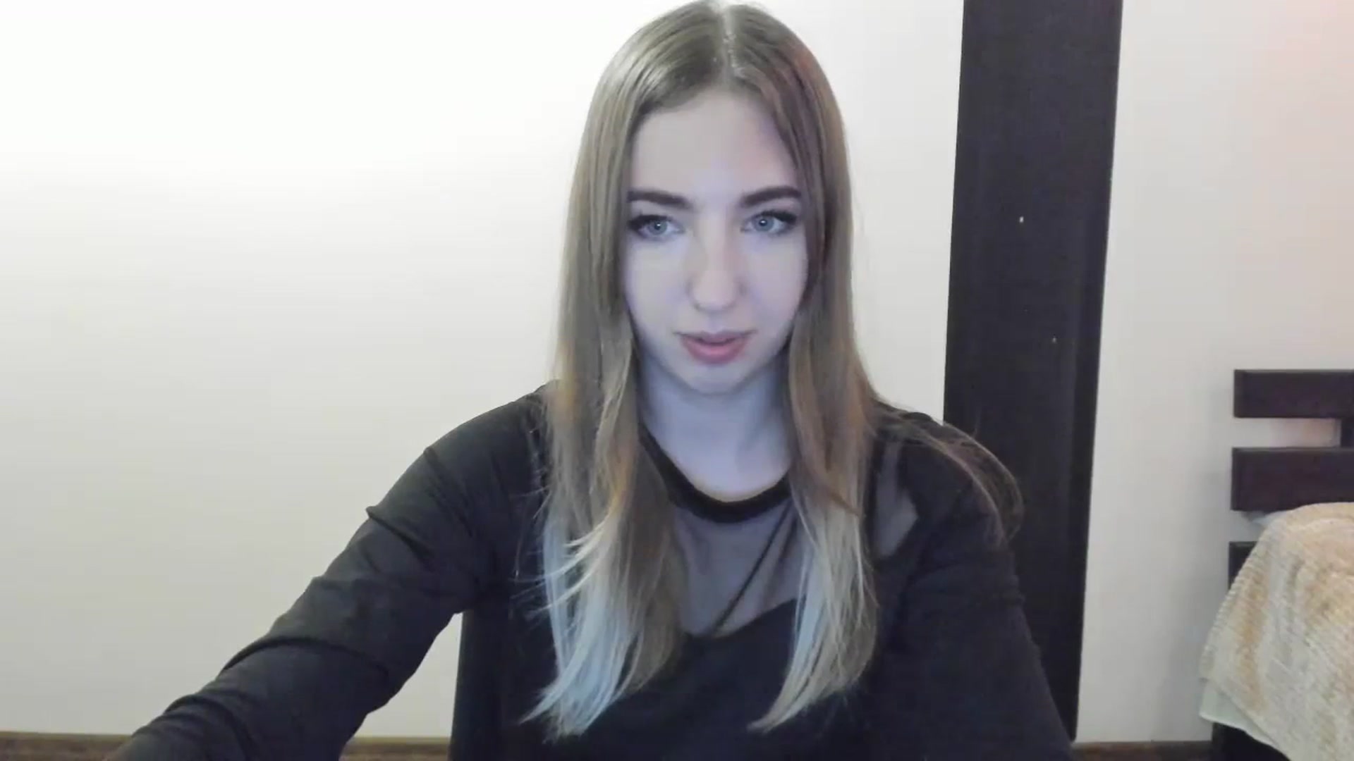 Gallery image thumbnail from Skyyyy's myfreecams stream on, 04/10/2024, 21:13 image 20 of 20