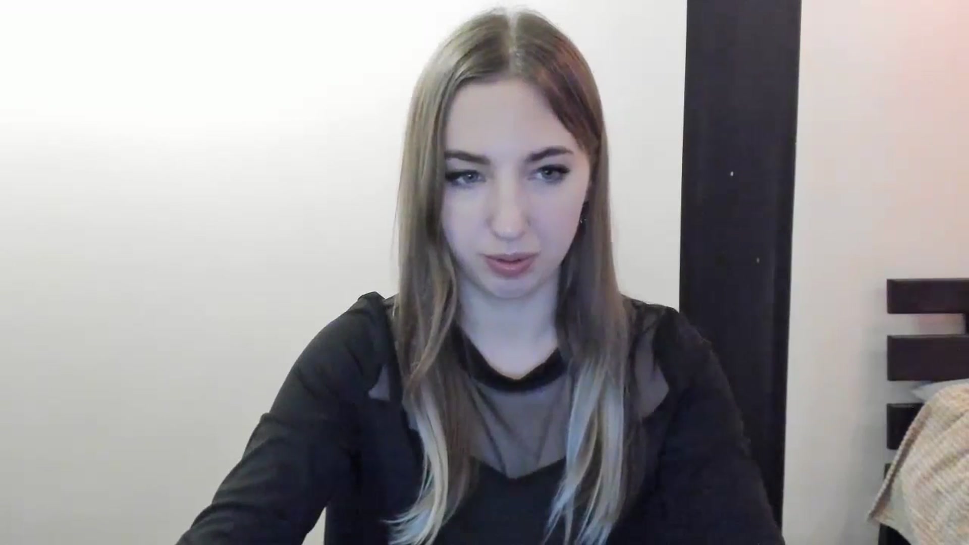Gallery image thumbnail from Skyyyy's myfreecams stream on, 04/20/2024, 19:28 image 12 of 20