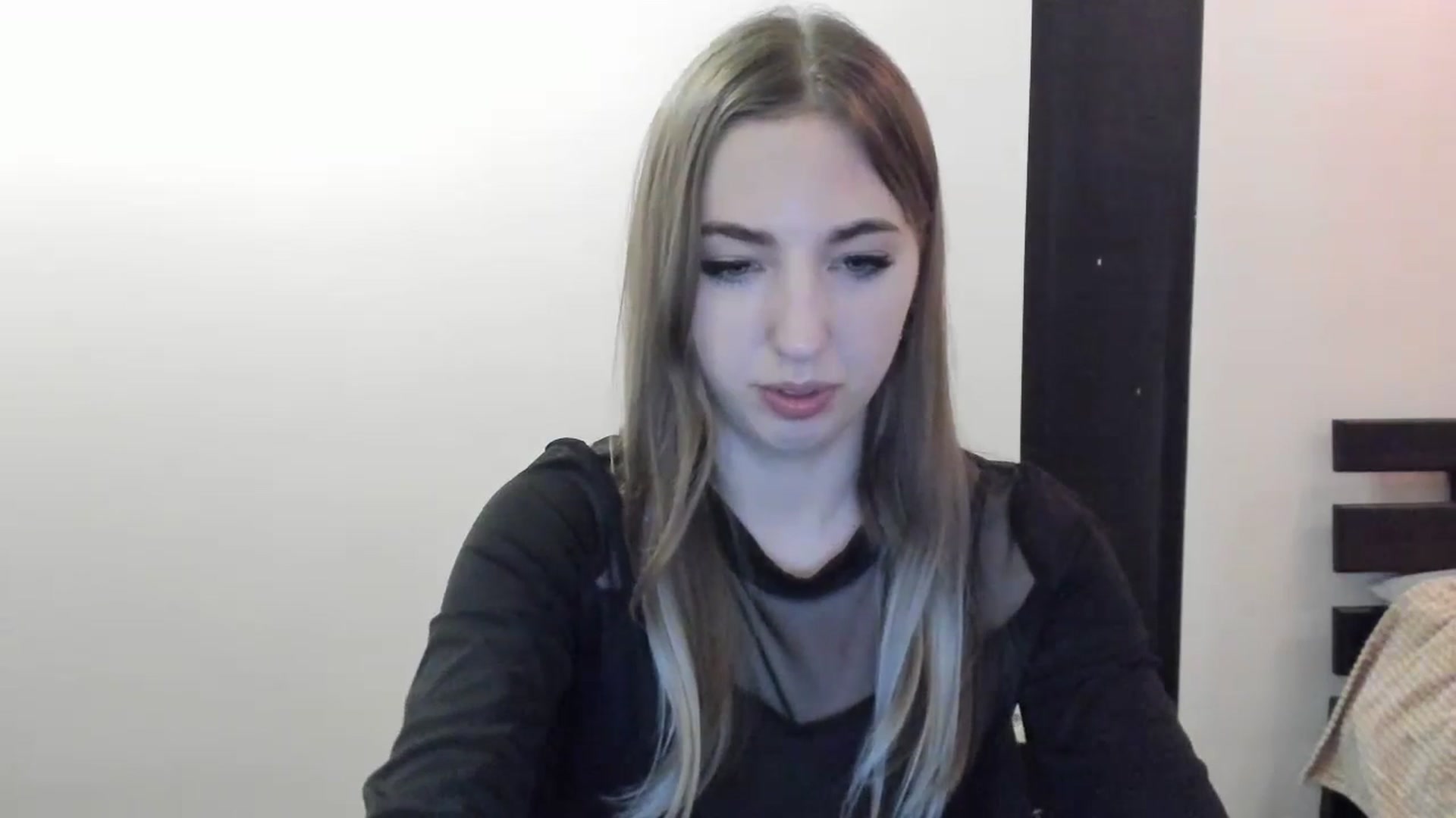 Gallery image thumbnail from Skyyyy's myfreecams stream on, 04/20/2024, 19:28 image 9 of 20