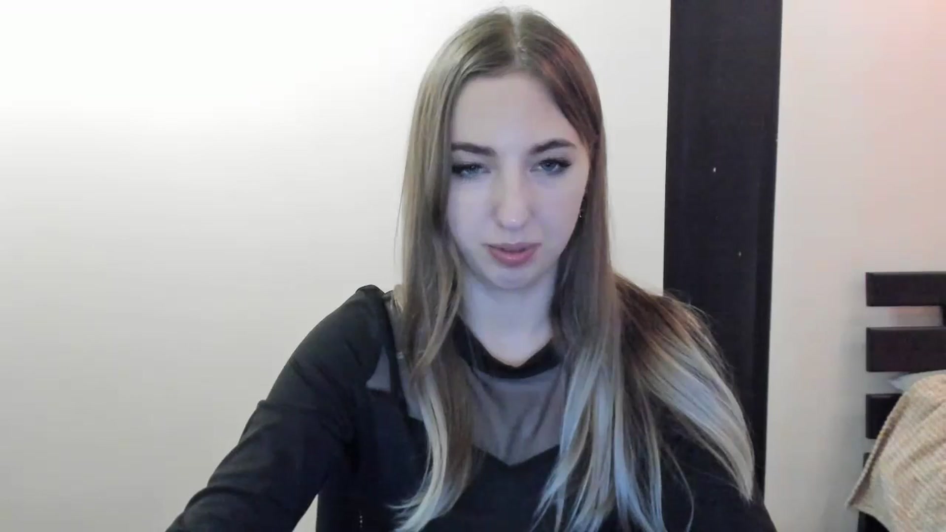 Gallery image thumbnail from Skyyyy's myfreecams stream on, 04/20/2024, 19:28 image 17 of 20